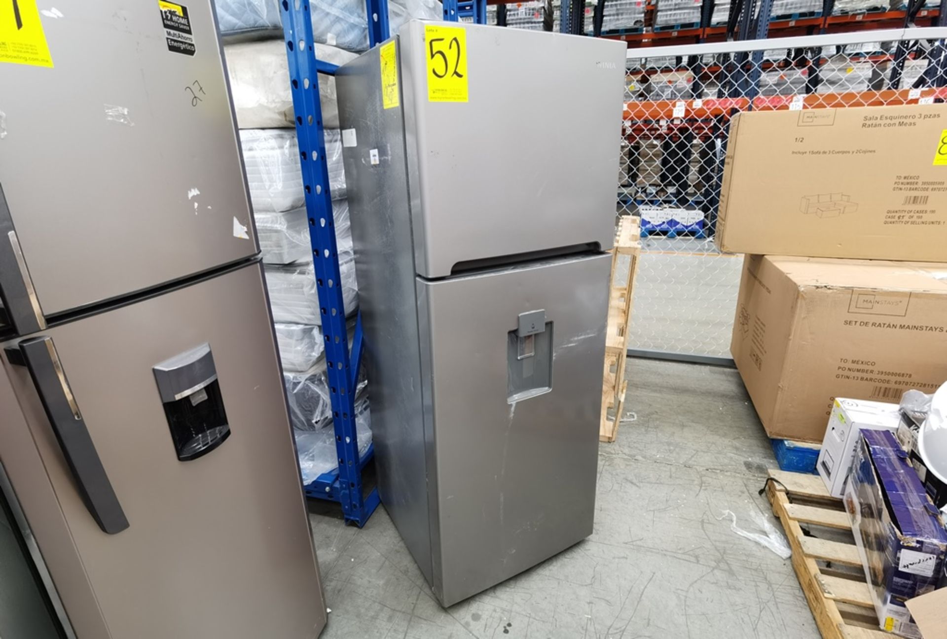 1 Refrigerador con Dispensador de Agua Marca Winia, Modelo DFR36510GNMD, Serie 4750, Color Gris, Da - Image 3 of 11