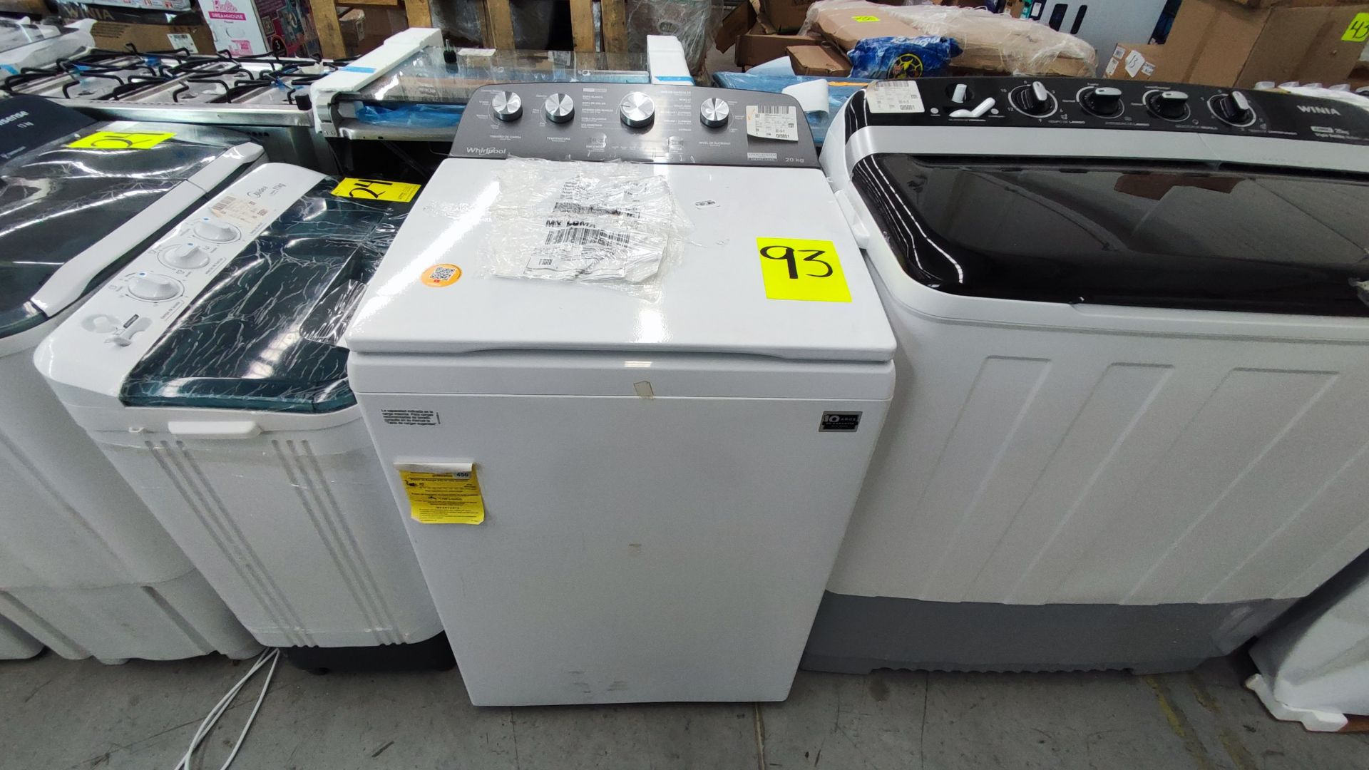 Lote conformado por 2 Lavadoras, Contiene; 1 Lavadora de 18 kg, Marca Whirlpool, Modelo 8MWTW2024MJ - Image 12 of 18