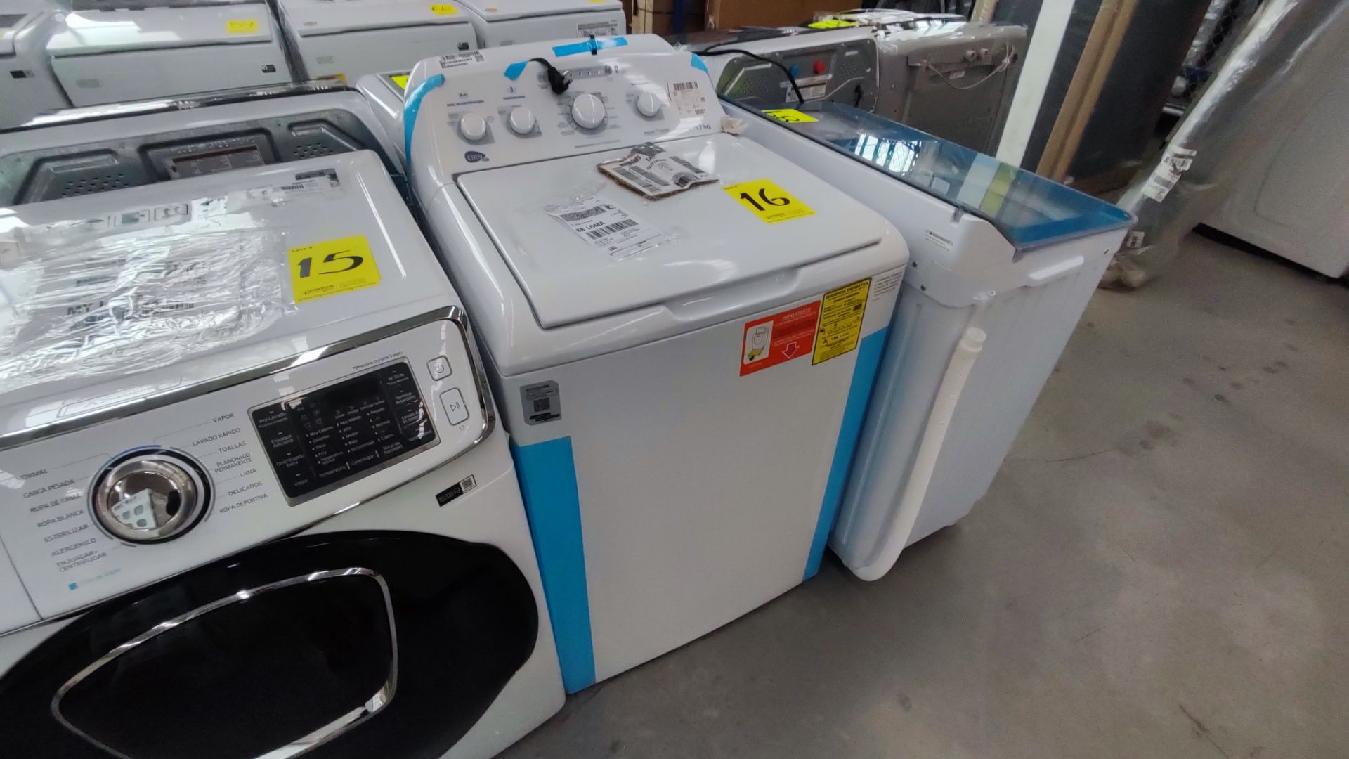 Lote conformado por 2 Lavadoras, Contiene; 1 Lavadora de 16 kg, Marca Whirlpool, Modelo 8MWTW1612, - Image 6 of 17