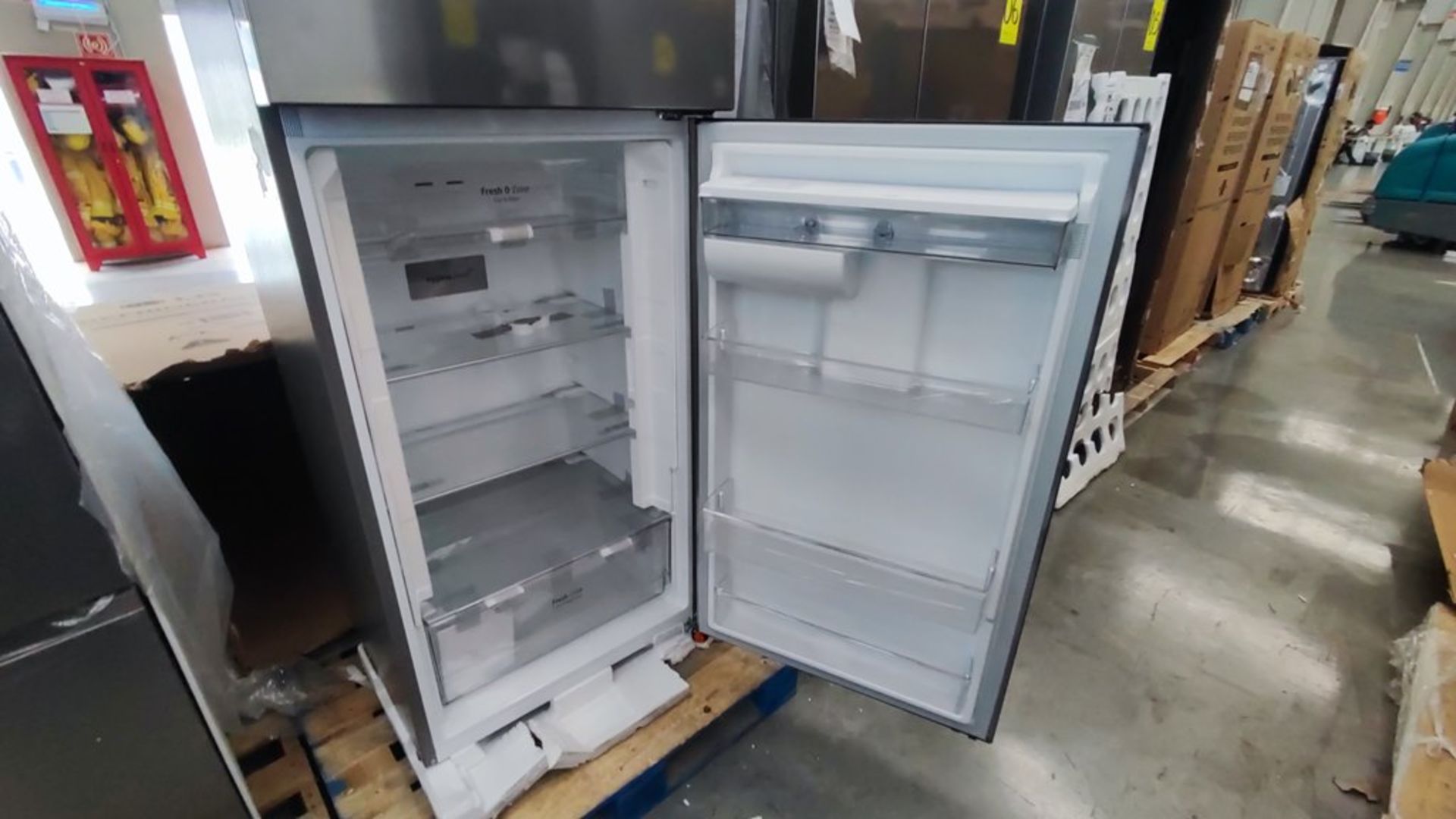 1 Refrigerador Marca LG, ModeloVT40AWP , Serie 202MRHP00649, Color Gris, Favor de inspeccionar. (No - Image 10 of 11