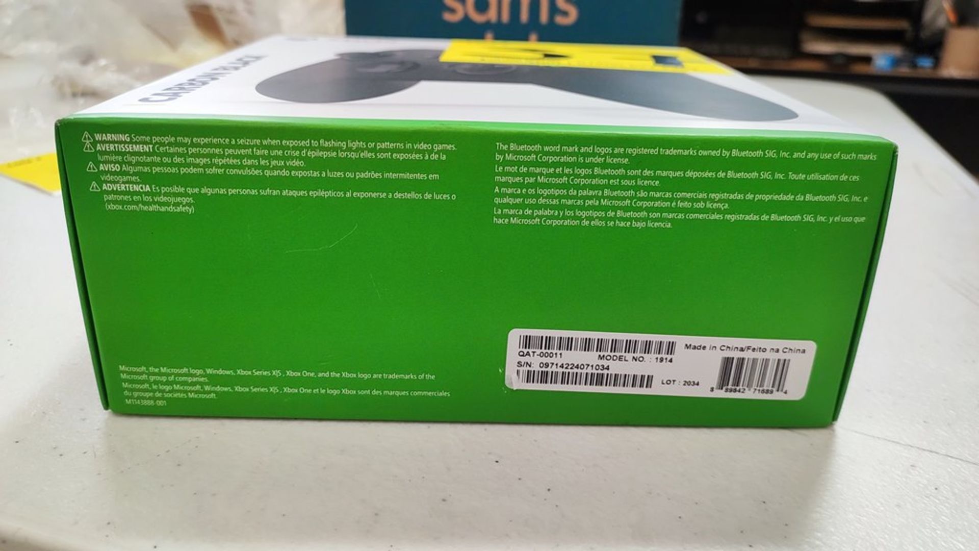 Lote Conformador por 1 Teléfono Celular Marca Samsung Galaxy A12, 64 Gb Almacenamiento y 1 Mando pa - Image 6 of 12