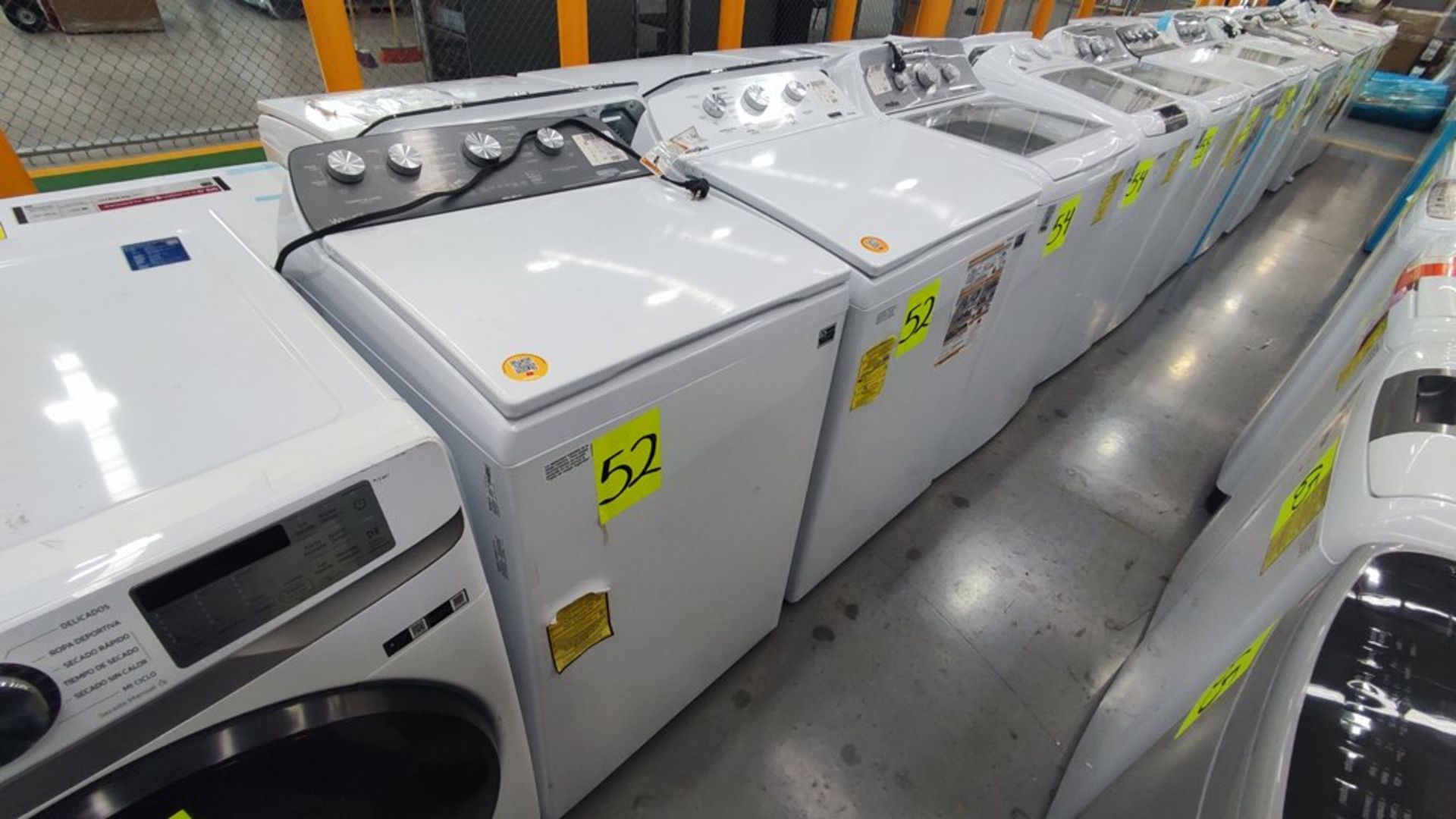 Lote de 2 Lavadoras contiene: 1 Lavadora de 19 Kg, Marca Whirlpool, Modelo 8MWTW1934MJM0, No de ser - Image 3 of 9