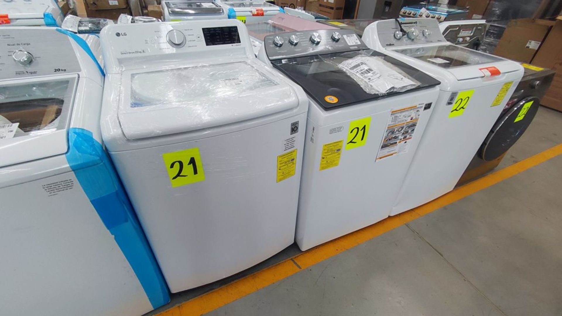 Lote de 2 Lavadoras contiene: 1 Lavadora de 22 Kg, Marca LG, Modelo WT22WT6H, No de serie 201TWDJ2E - Image 4 of 8