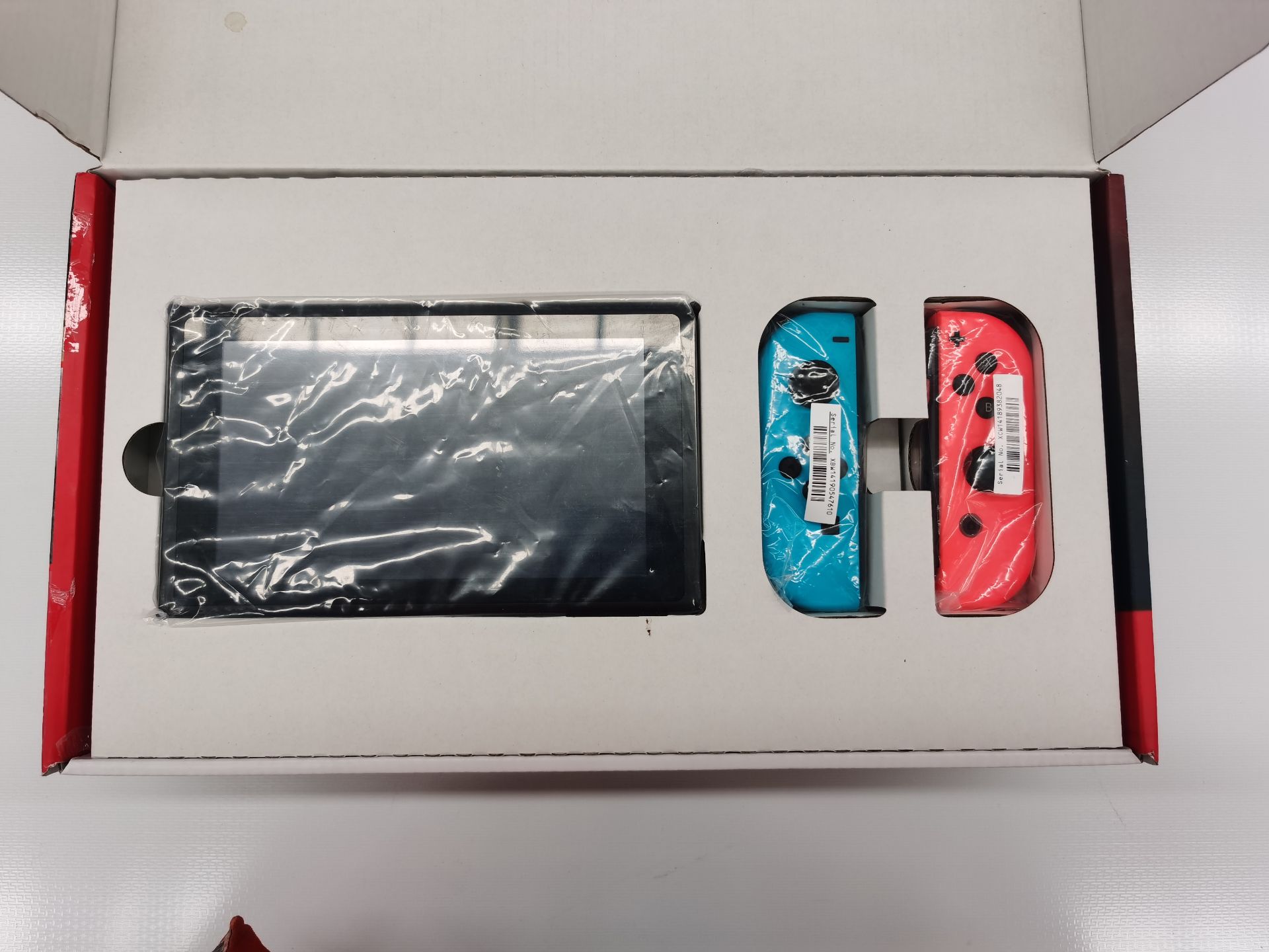 Lote de Nintendo + Bocina: 1 Consola Nintendo Switch, 1 Bocina Harman - Image 5 of 12