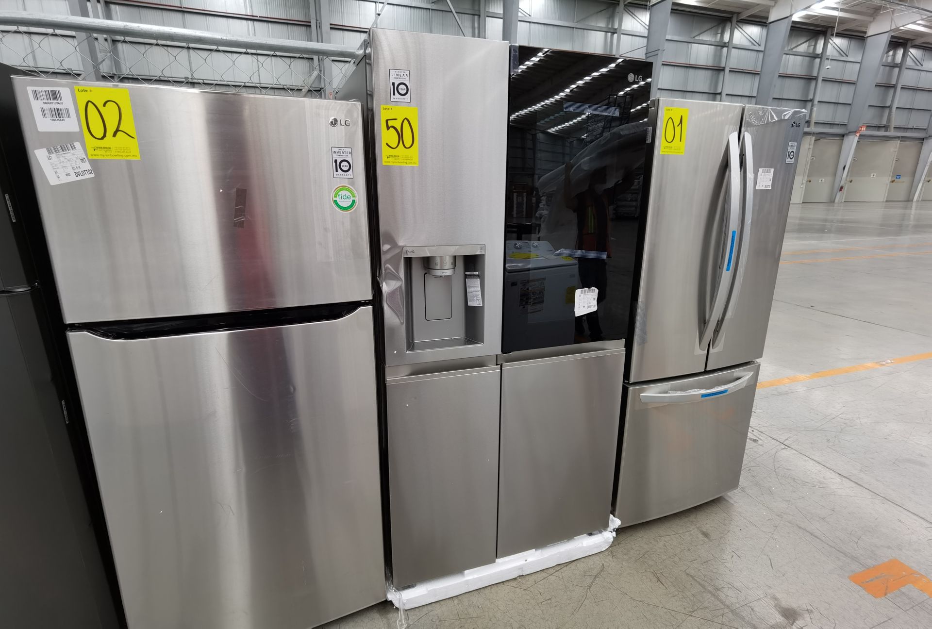 1 Refrigerador Marca LG Modelo VS27XCS - Image 2 of 8