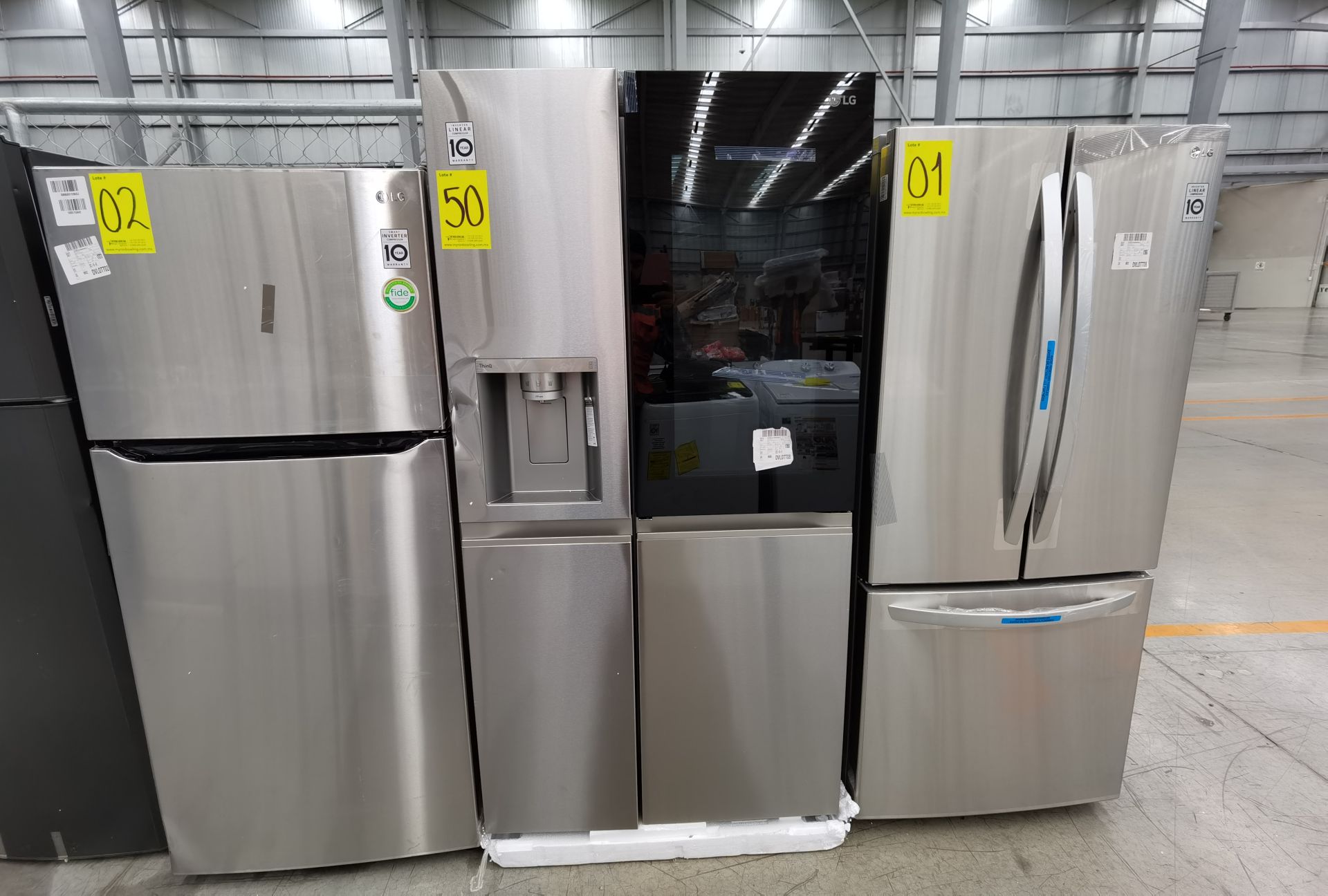 1 Refrigerador Marca LG Modelo VS27XCS
