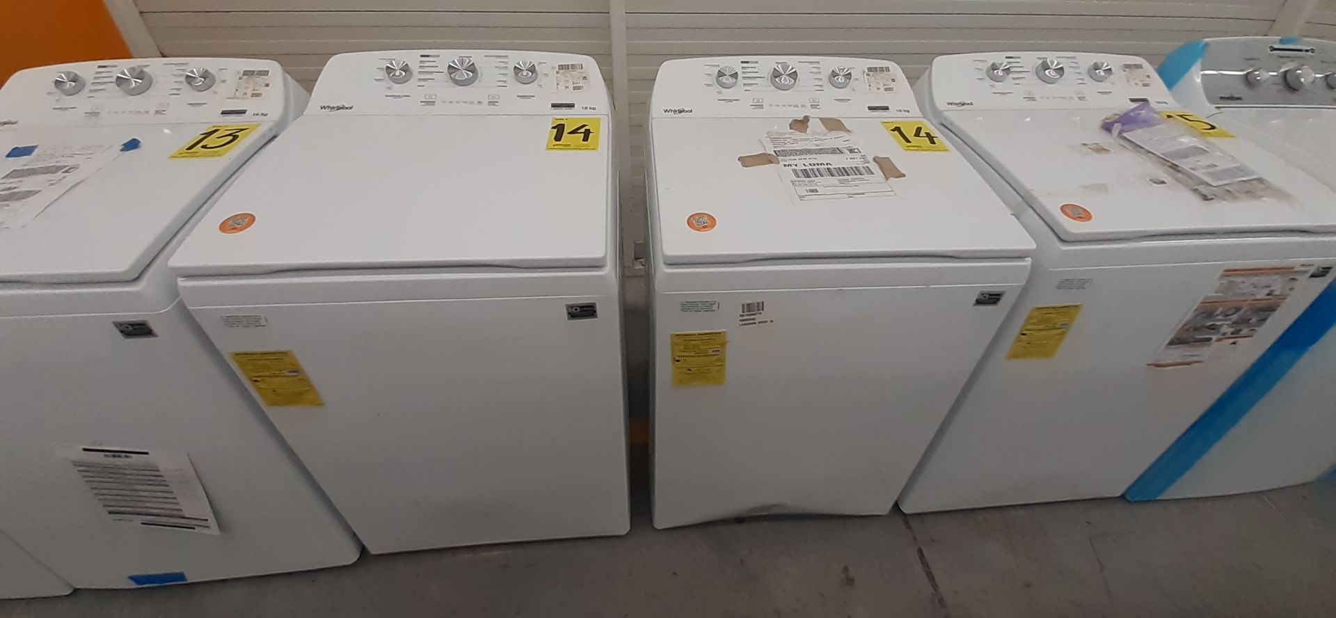 Lote De 2 Lavadoras: 2 Lavadoras De 16 Kg, Marca Whirlpool, Distintos Modelos - Image 2 of 11