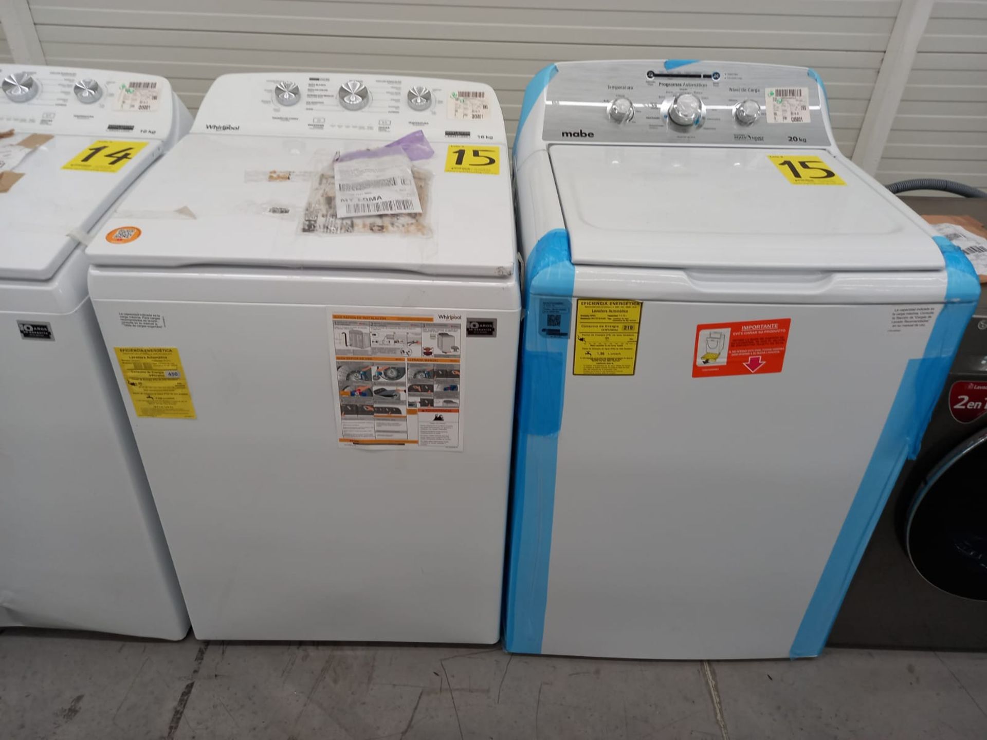 Lote De 2 Lavadoras: 1 Lavadora De 16 Kg Marca Whirlpool, 1 Lavadora De 20 Kg Marca Mabe, Distintos