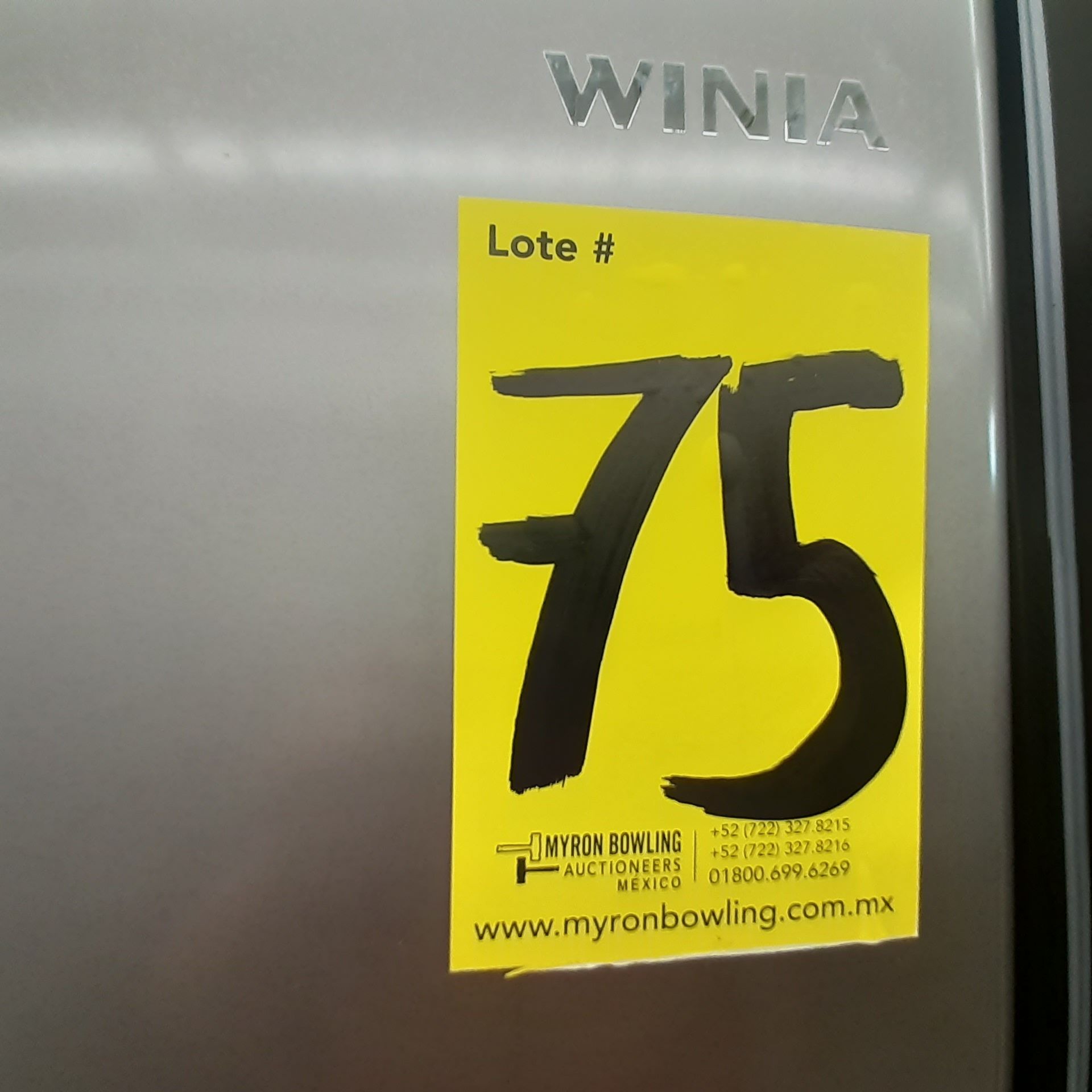 Lote De 2 Refrigeradores: 1 Refrigerador Marca Mabe, 1 Refrigerador Marca Winia, Distintos Modelos - Image 23 of 23