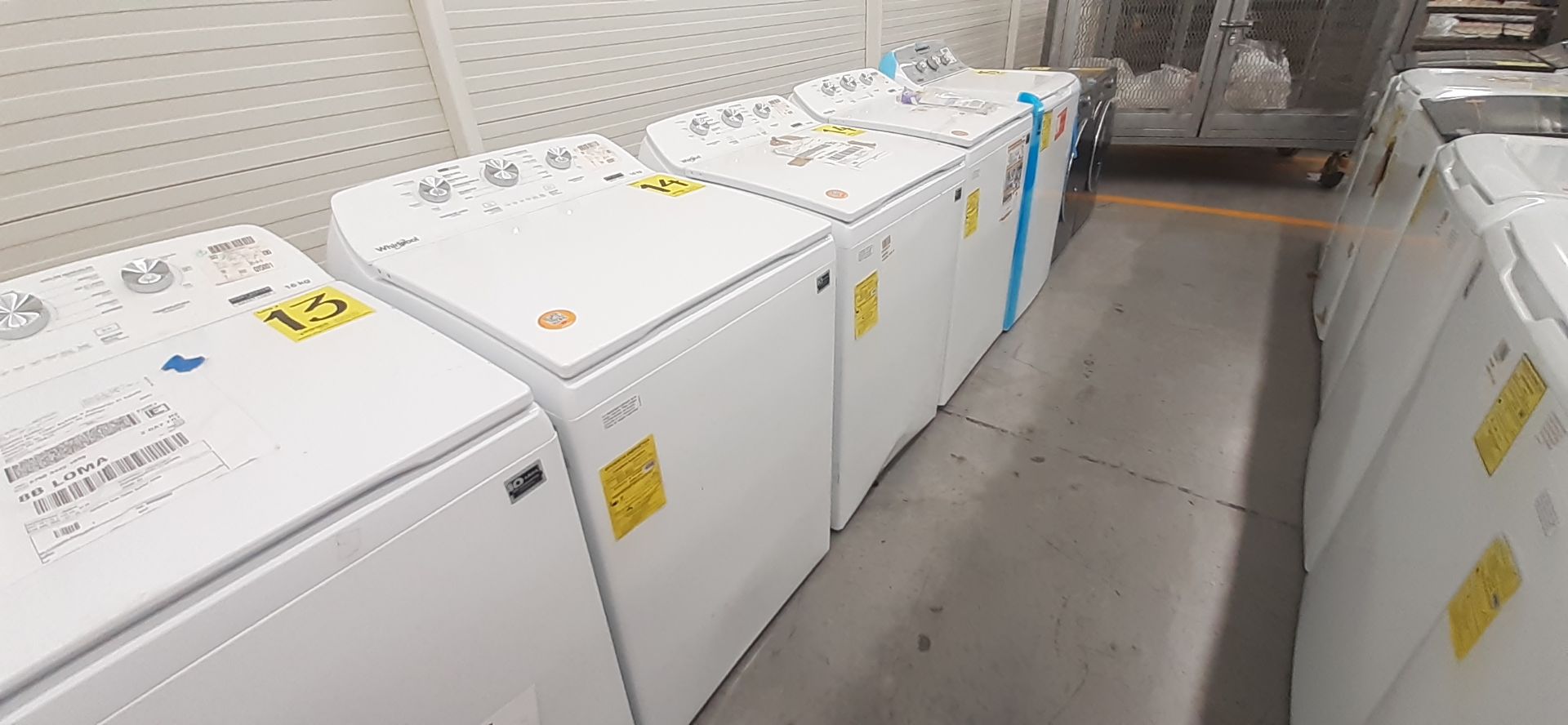 Lote De 2 Lavadoras: 2 Lavadoras De 16 Kg, Marca Whirlpool, Distintos Modelos - Image 5 of 11