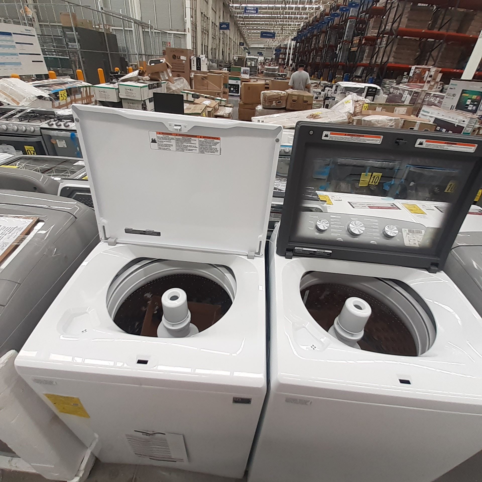 Lote De 2 Lavadoras: 1 Lavadora De 20 Kg Marca Whirlpool, 1 Lavadora De 18 Kg Marca Whirlpool - Image 6 of 13