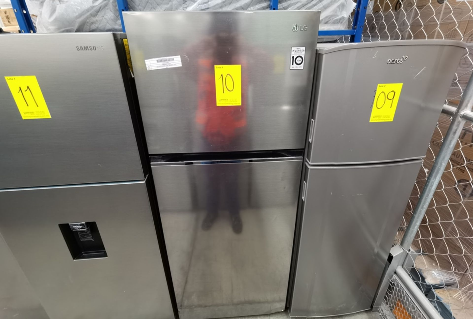 Lote De 2 Refrigeradores Contiene: 1 Refrigerador Marca LG, Modelo VT40BP, Serie 112MRTT1R457, Colo - Image 6 of 14