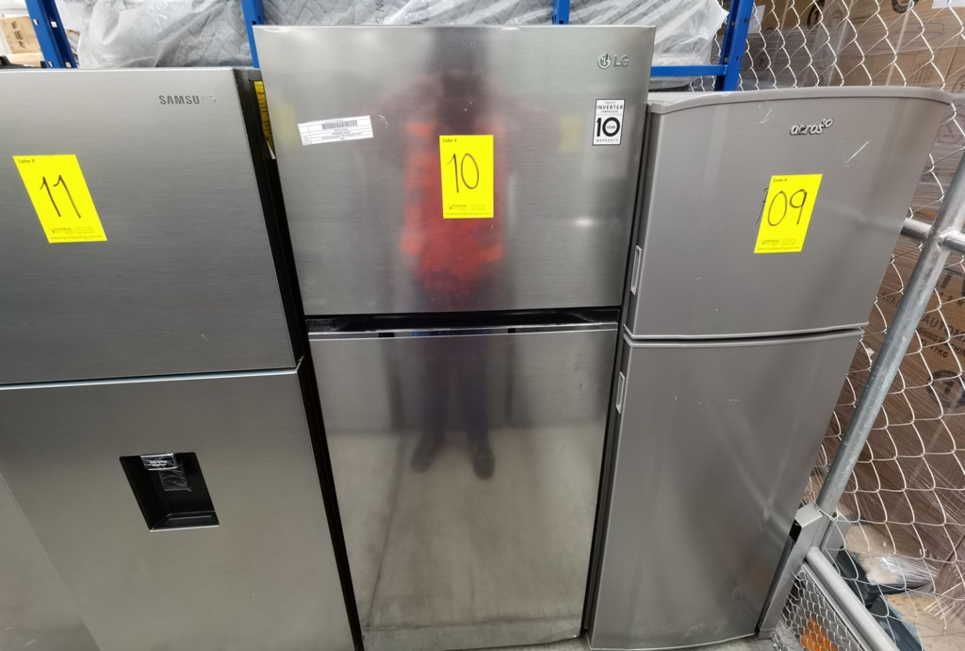 Lote De 2 Refrigeradores Contiene: 1 Refrigerador Marca LG, Modelo VT40BP, Serie 112MRTT1R457, Colo - Image 5 of 14