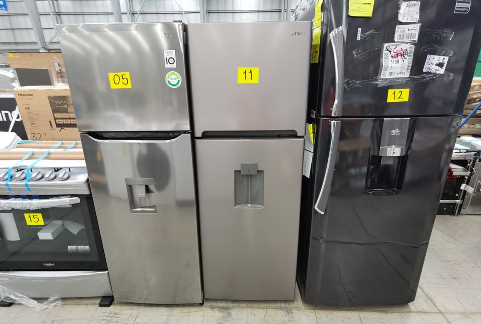 Lote De 2 Refrigeradores Contiene: 1 Refrigerador Marca Samsung Modelo RT44A6304S9, Serie 0BDF4BAR9 - Image 9 of 16