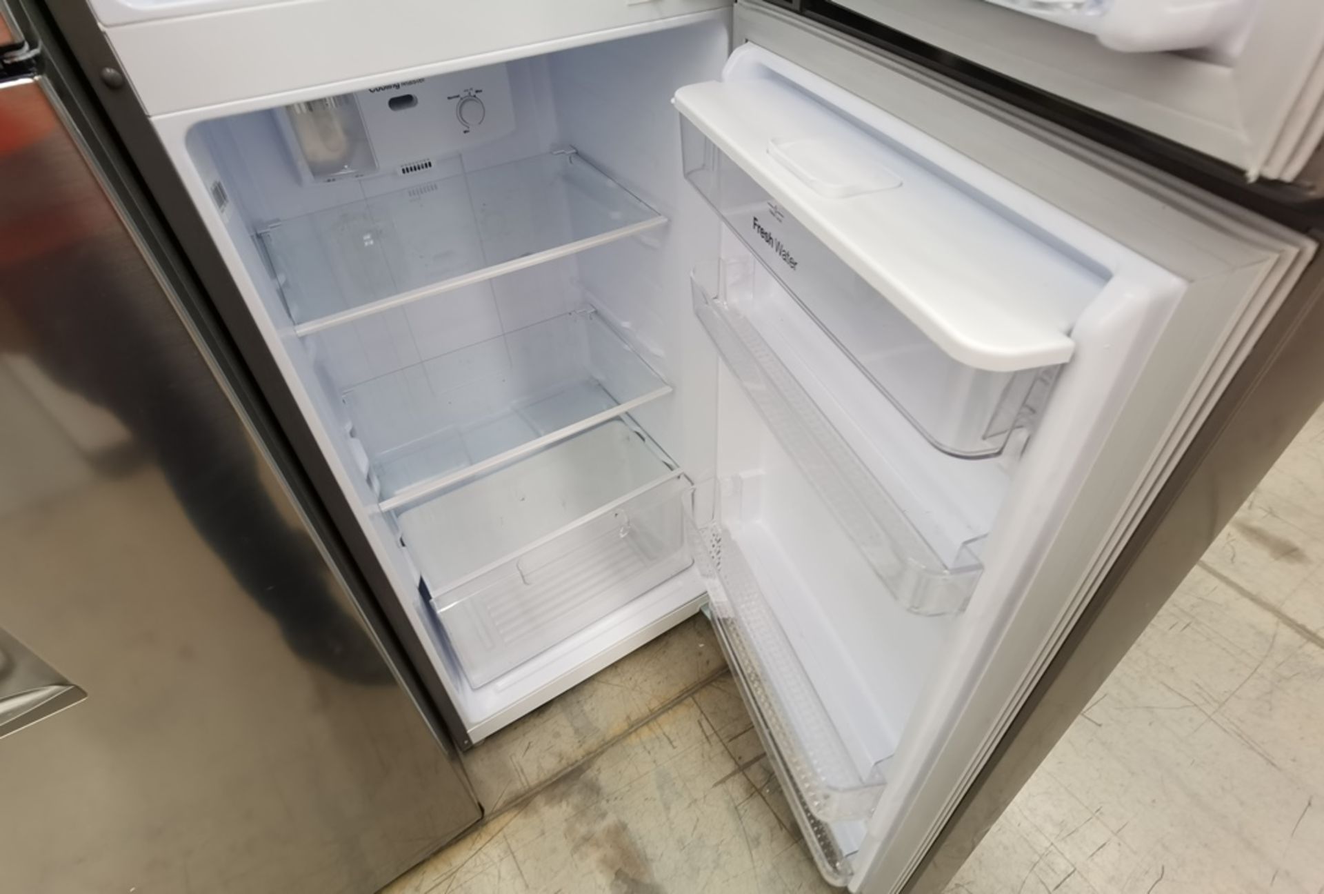 Lote De 2 Refrigeradores Contiene: 1 Refrigerador Marca Samsung Modelo RT44A6304S9, Serie 0BDF4BAR9 - Image 14 of 16