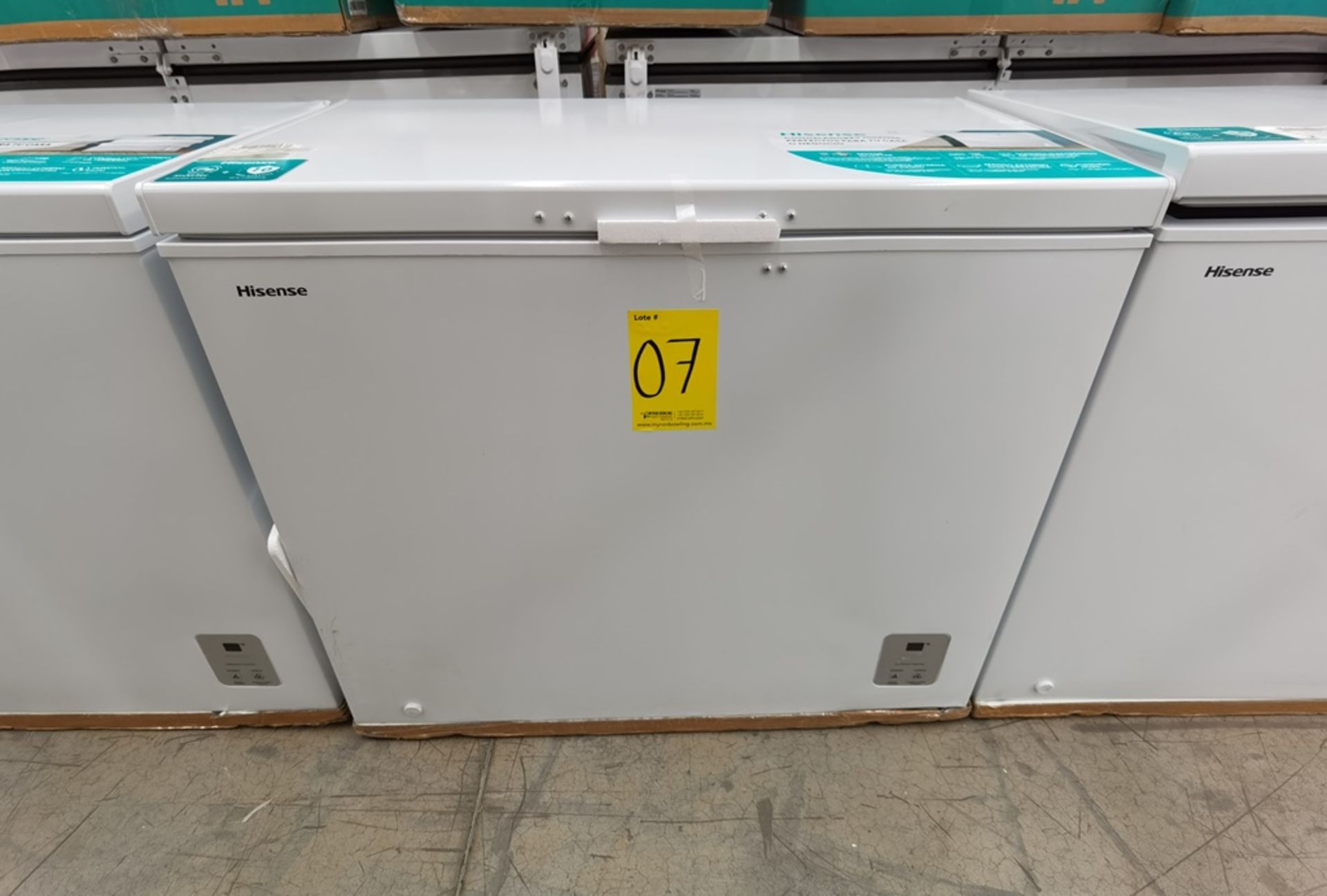 1 Congelador Horizontal Marca Hisense, Modelo FC88D6CWX1, Serie 1L024001A01JLC4SXP71930, Color