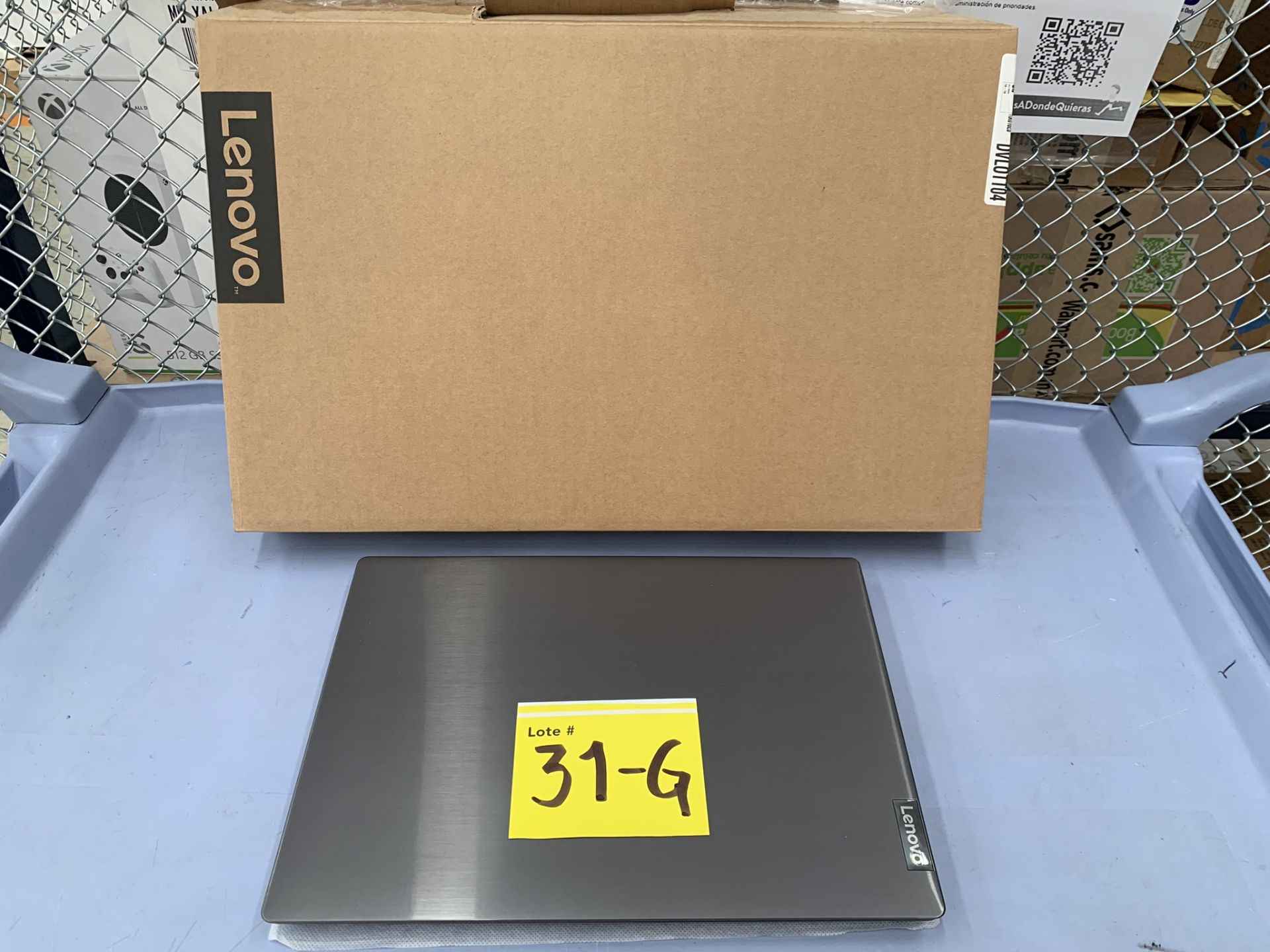 Lote De 2 Laptops Contiene: 1 Laptop Marca Lenovo Modelo 82c6, Serie PF37C7ZK, Color Gris, Proc