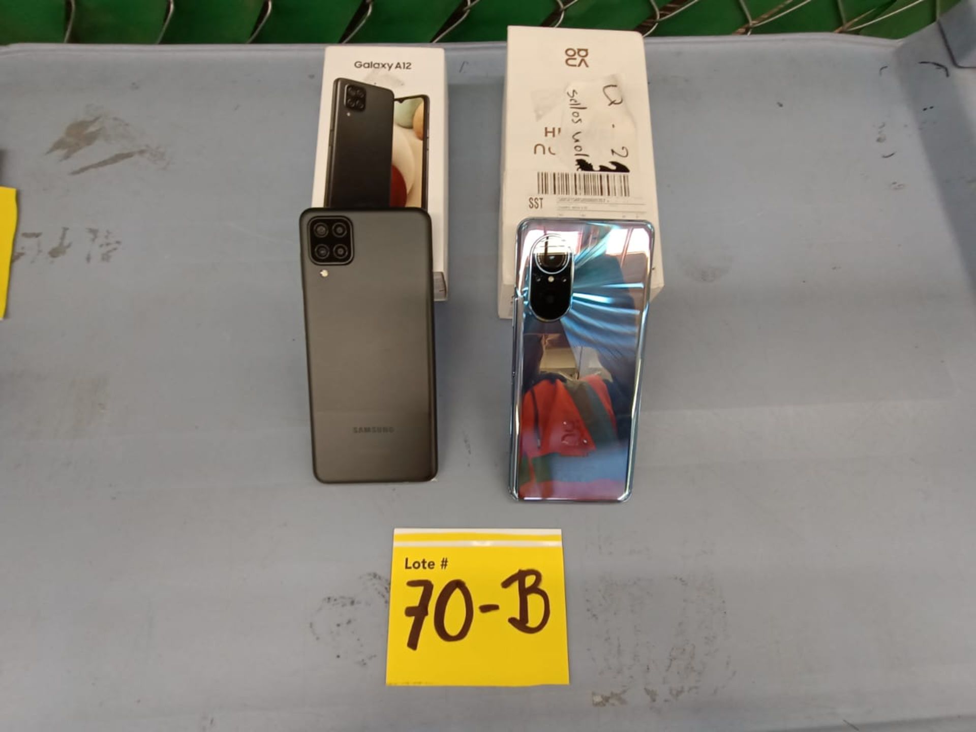 Lote De 2 Teléfonos Celulares Contiene: 1 Celular Marca Huawei Modelo JLN-LX3 Serie 5PNYD223034 - Image 6 of 7