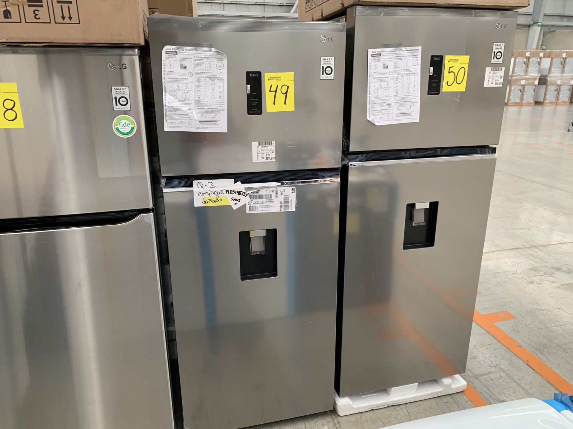 1 Refrigerador con dispensador de agua Marca LG, Modelo VT40AWP, No de serie 205MRKU3V757, Color Gr - Image 5 of 8