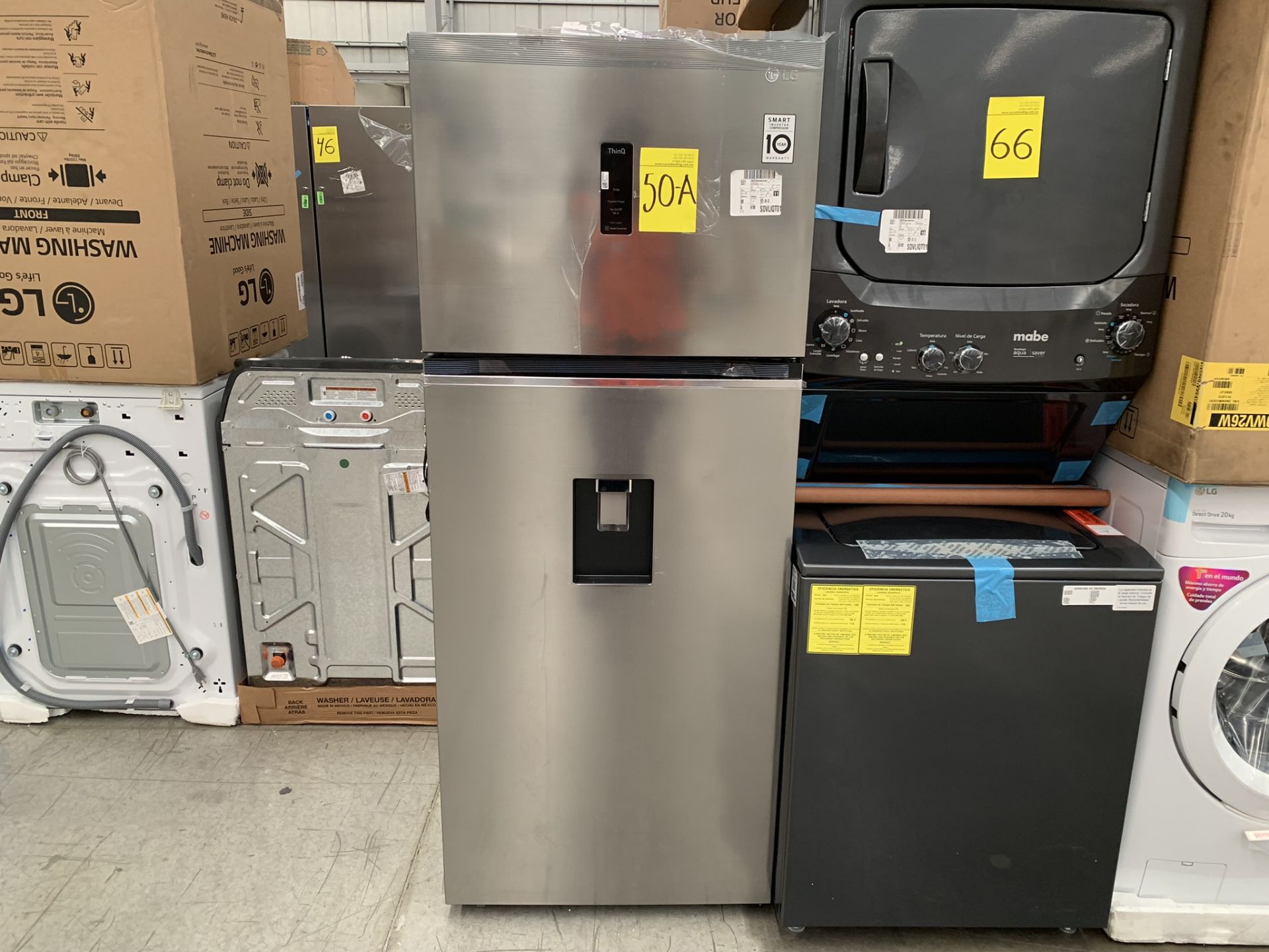 1 Refrigerador con dispensador de agua Marca LG, Modelo VT40AWP, No de serie 205MRMD3V707, Color Gr - Image 2 of 8