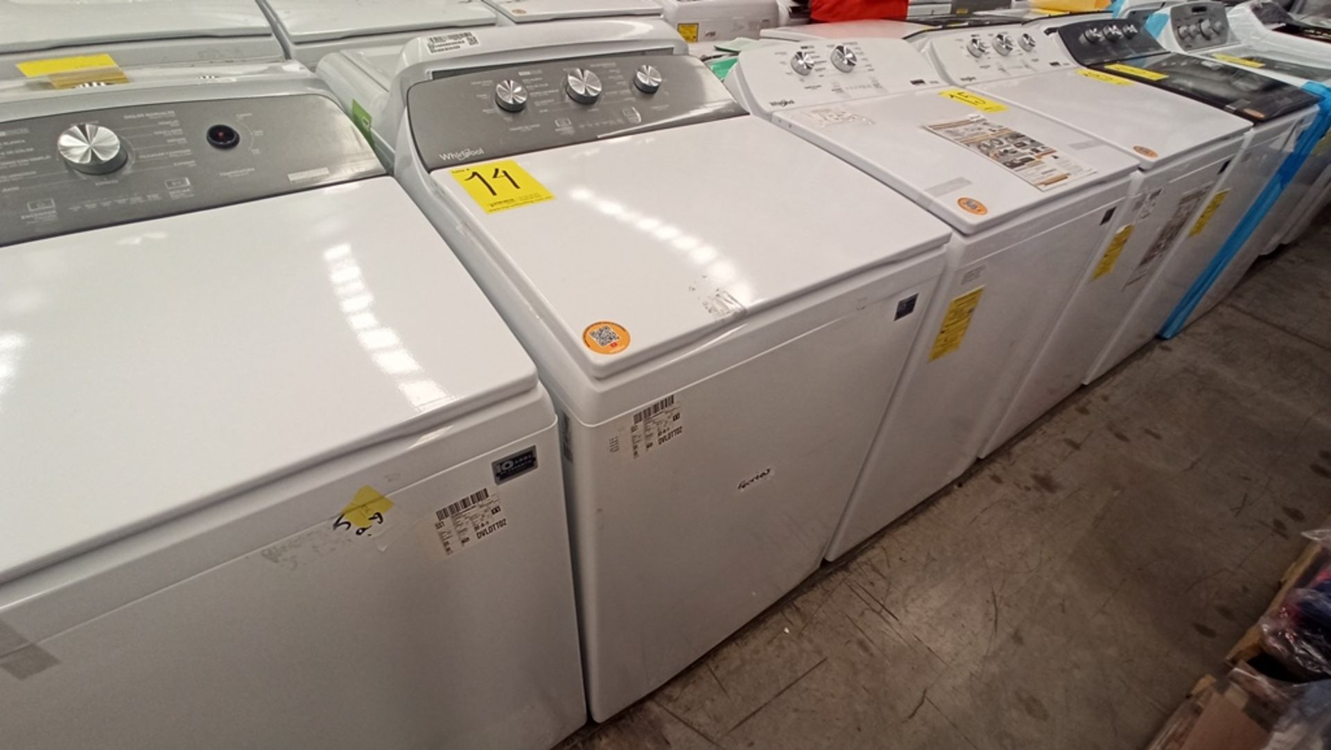 Lote De 2 Lavadoras Contiene: 1 Lavadora De 18Kg, Marca WHIRLPOOL, Modelo 8MWTW1813MJM1, No De - Image 14 of 18