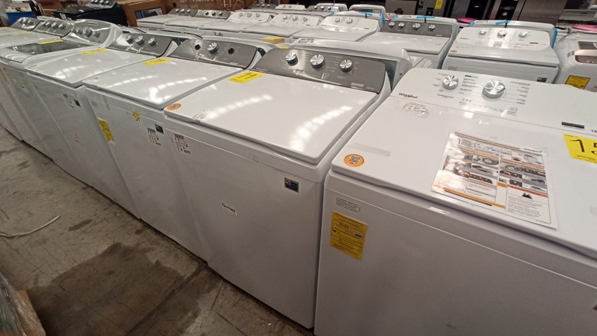 Lote De 2 Lavadoras Contiene: 1 Lavadora De 18Kg, Marca WHIRLPOOL, Modelo 8MWTW1813MJM1, No De - Image 12 of 18