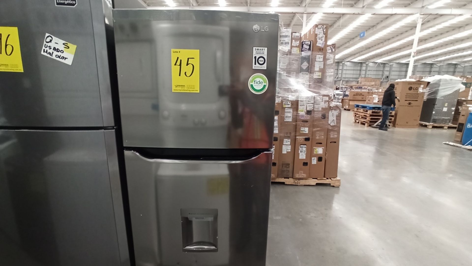 1 Refrigerador Marca LG, Modelo GT32WDC, No De Serie 210MRJF03492, Color Gris, LB-610176, Detal