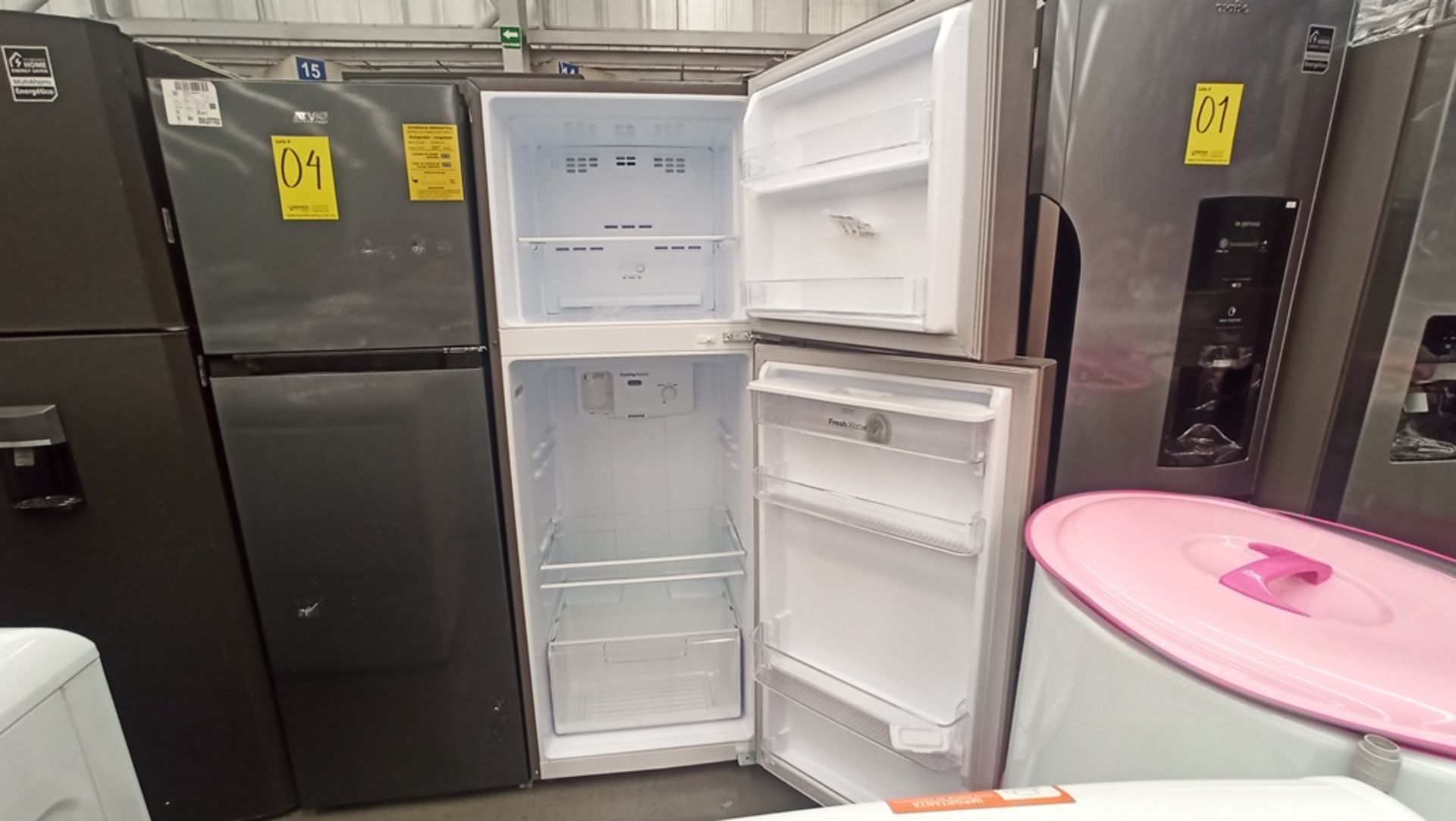 1 Refrigerador Marca WINIA, Modelo BFR32210GMDX, No De Serie MR228N08610320, Color Gris, LB-607 - Image 8 of 9