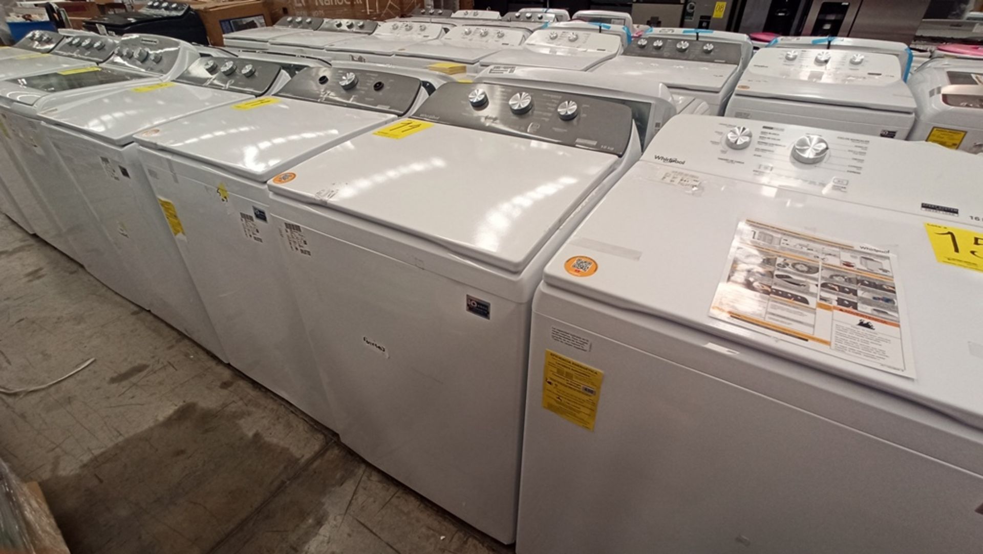 Lote De 2 Lavadoras Contiene: 1 Lavadora De 18Kg, Marca WHIRLPOOL, Modelo 8MWTW1813MJM1, No De - Image 11 of 18