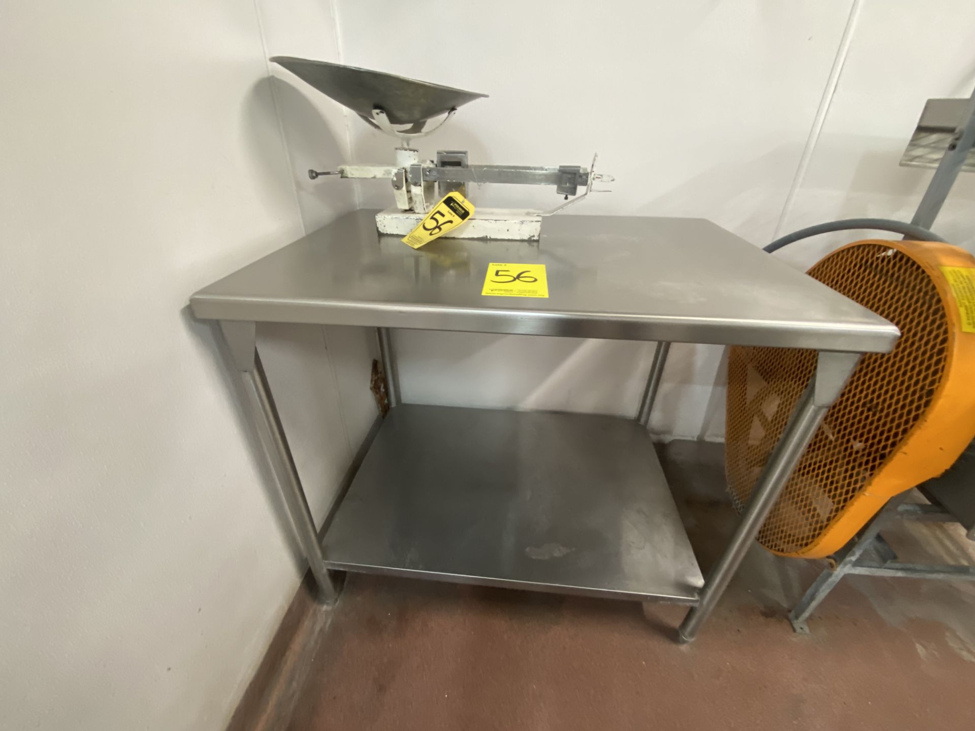 1 Stainless steel work table measures 1.00 x 0.70 x 0.90 meters; Includes balance scale - Image 2 of 5
