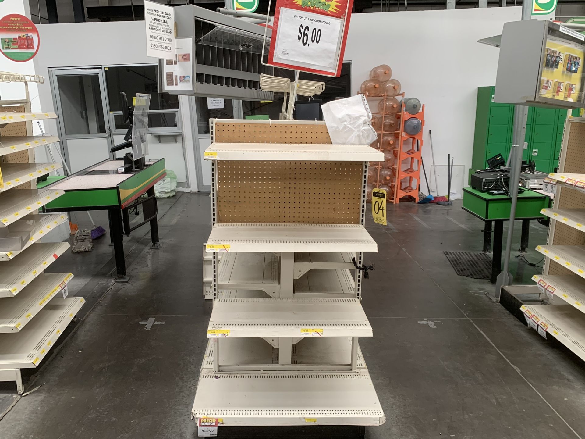 Wood Checkout Cabinet with Cigar Case, 1 Gondola Display Cabinet with 3 Posts and 18 Shelves - Image 12 of 15