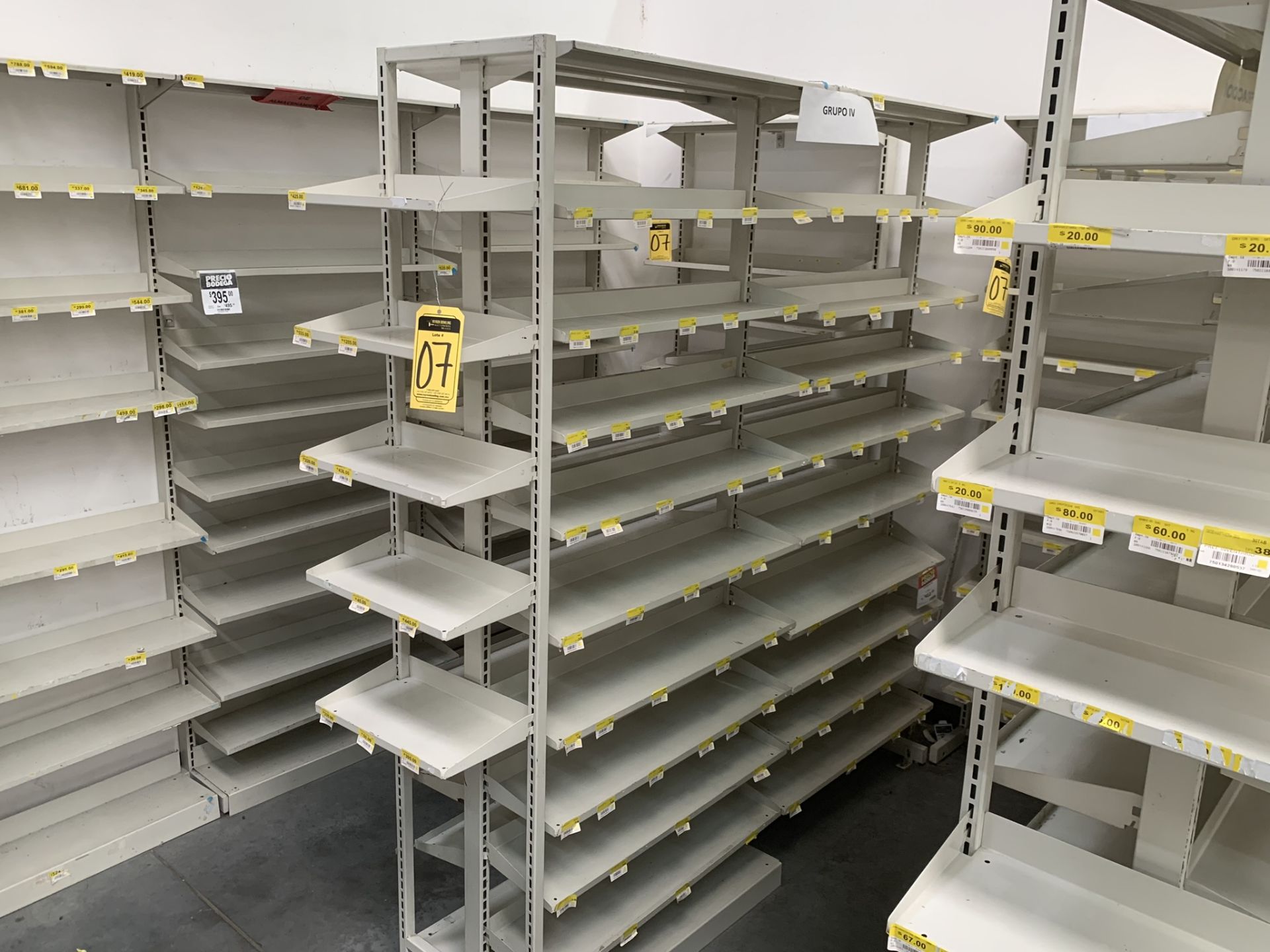 3 gondola-type displays for pharmacy (medications) with 45 shelves - Image 5 of 15