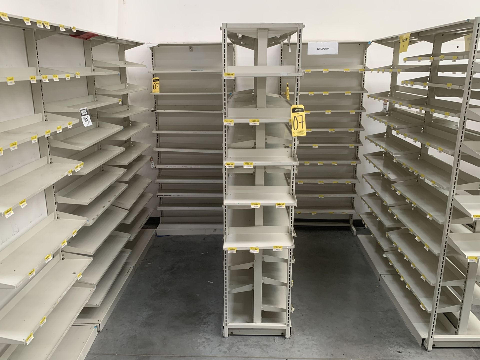 3 gondola-type displays for pharmacy (medications) with 45 shelves - Image 13 of 15