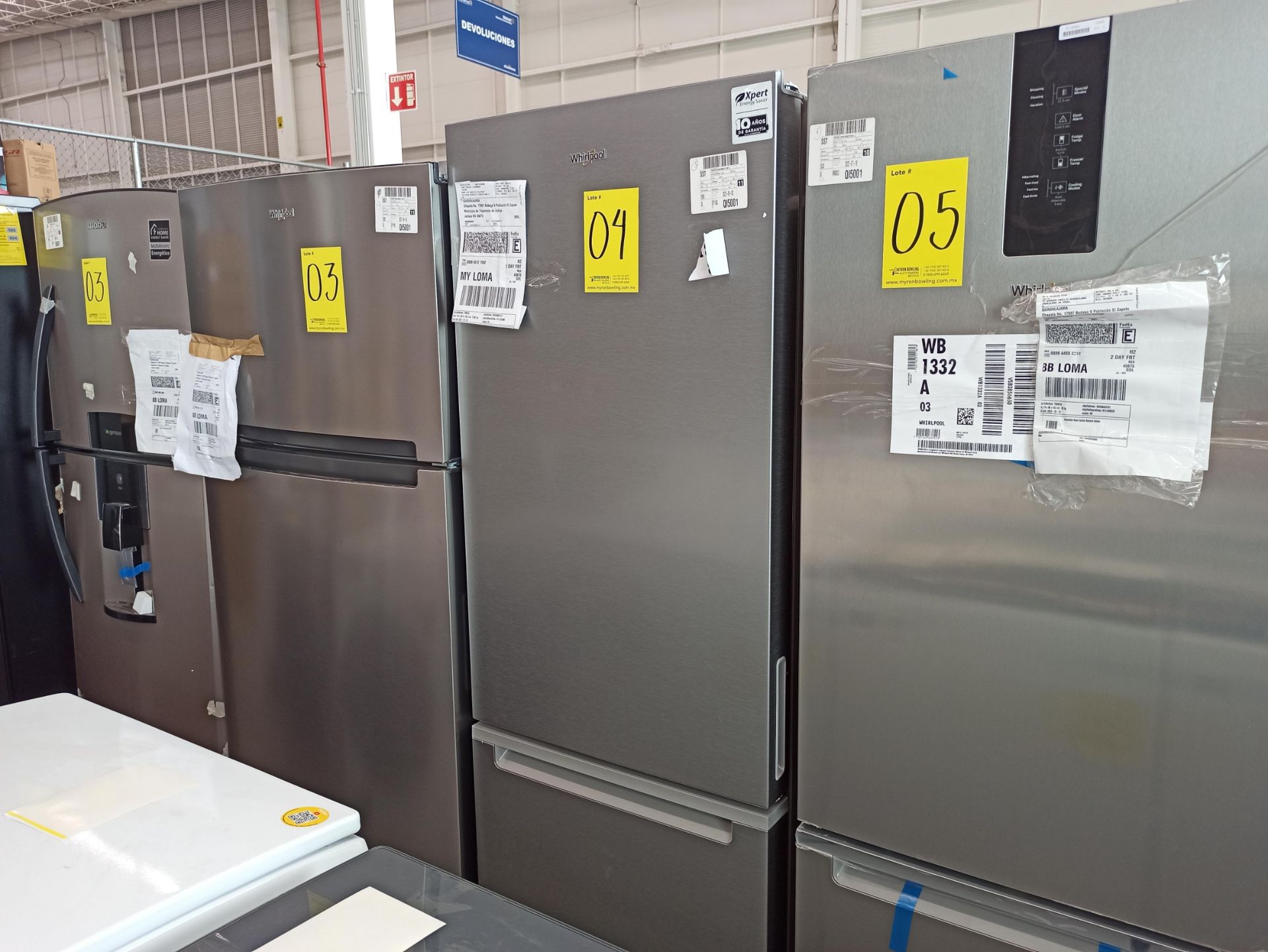 1 Refrigerador Marca WHIRLPOOL, Modelo WB133D, Serie VSB3236462, Color GRIS, LB-217189, Favor de In - Image 4 of 9