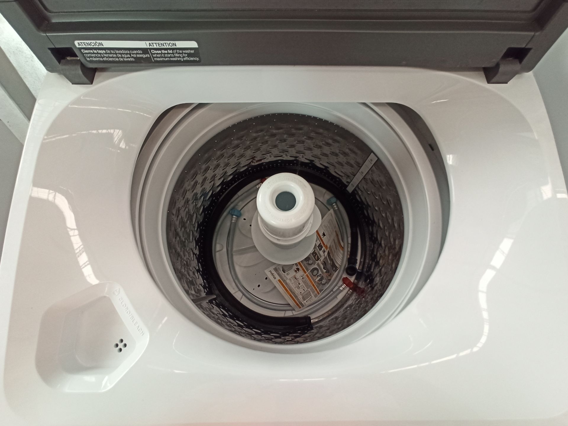 Lote de 2 Lavadoras contiene: 1 Lavadora de 18 KG Marca WHIRLPOOL, Modelo 8MWTW1813MJM1, Serie HLB3 - Image 16 of 18