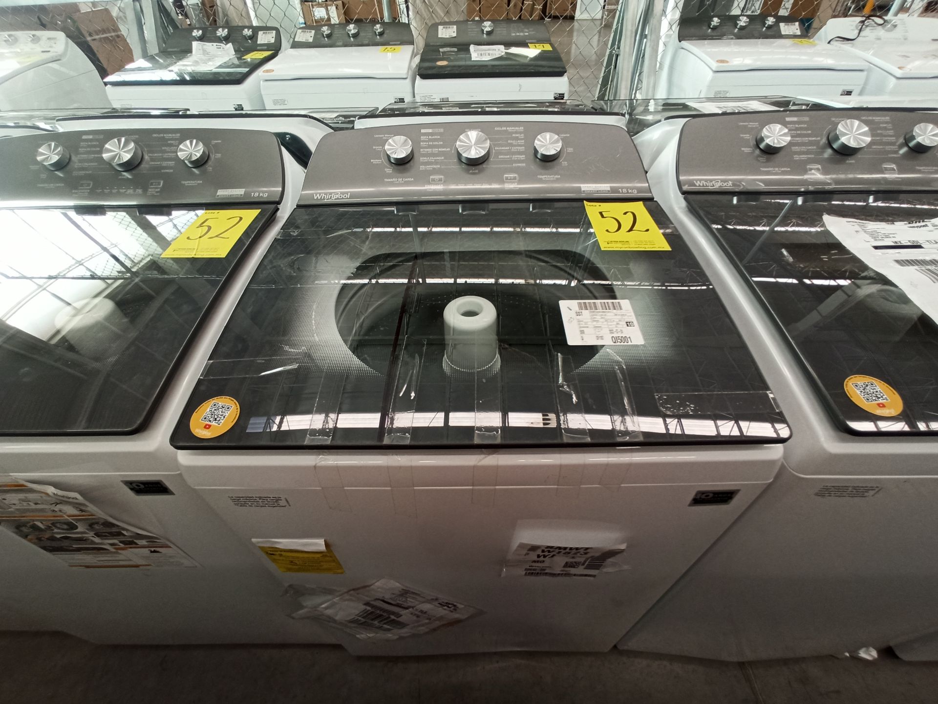 Lote de 2 lavadoras contiene: 1 Lavadora de 18 KG Marca WHIRLPOOL, Modelo 8MWTW1823WJM0, Serie HLB1 - Image 2 of 18