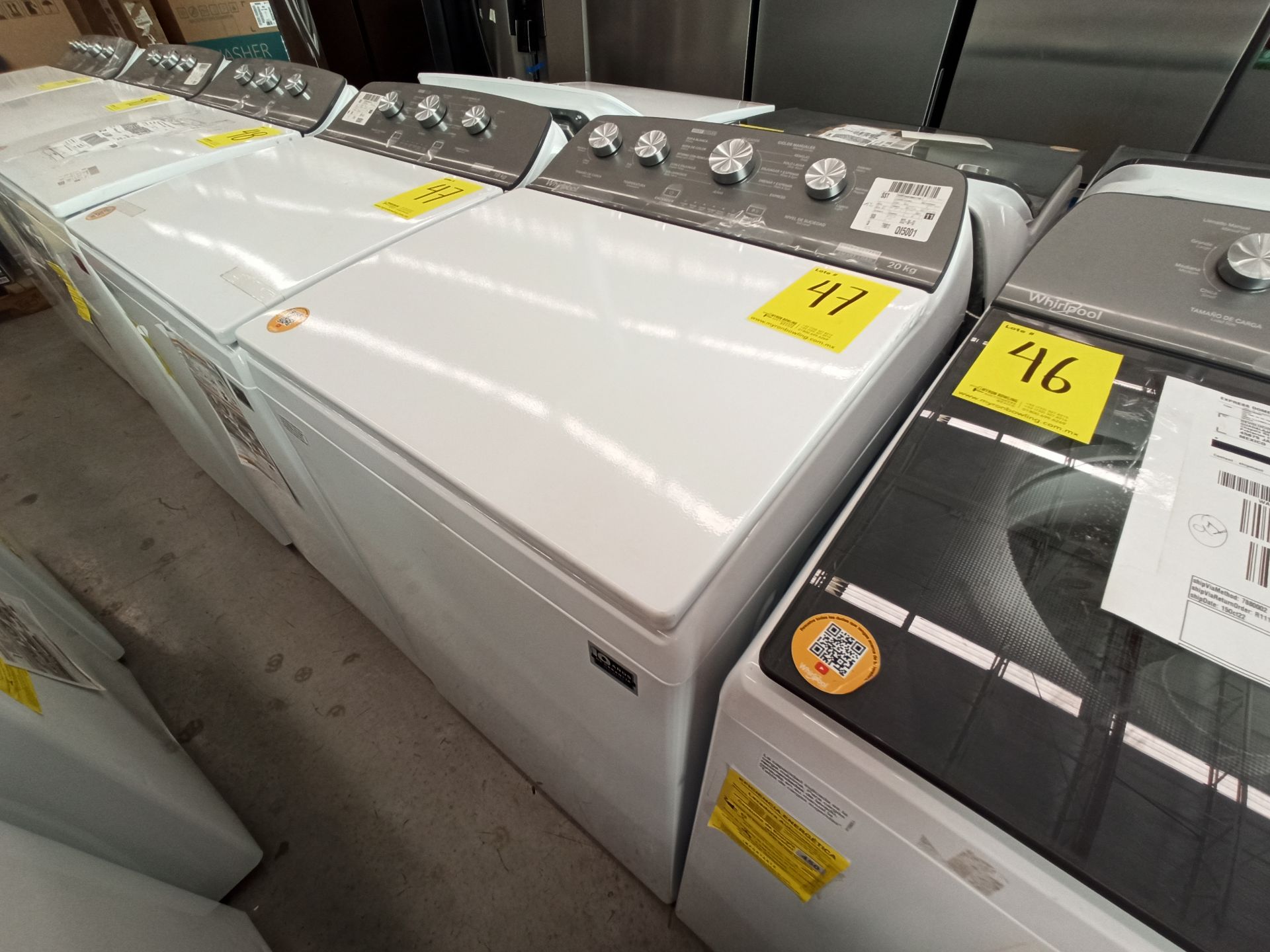 Lote de 2 lavadoras contiene: 1 Lavadora de 20 KG Marca WHIRLPOOL, Modelo 8MWTW2024MJM0, Serie HLB3 - Image 4 of 18