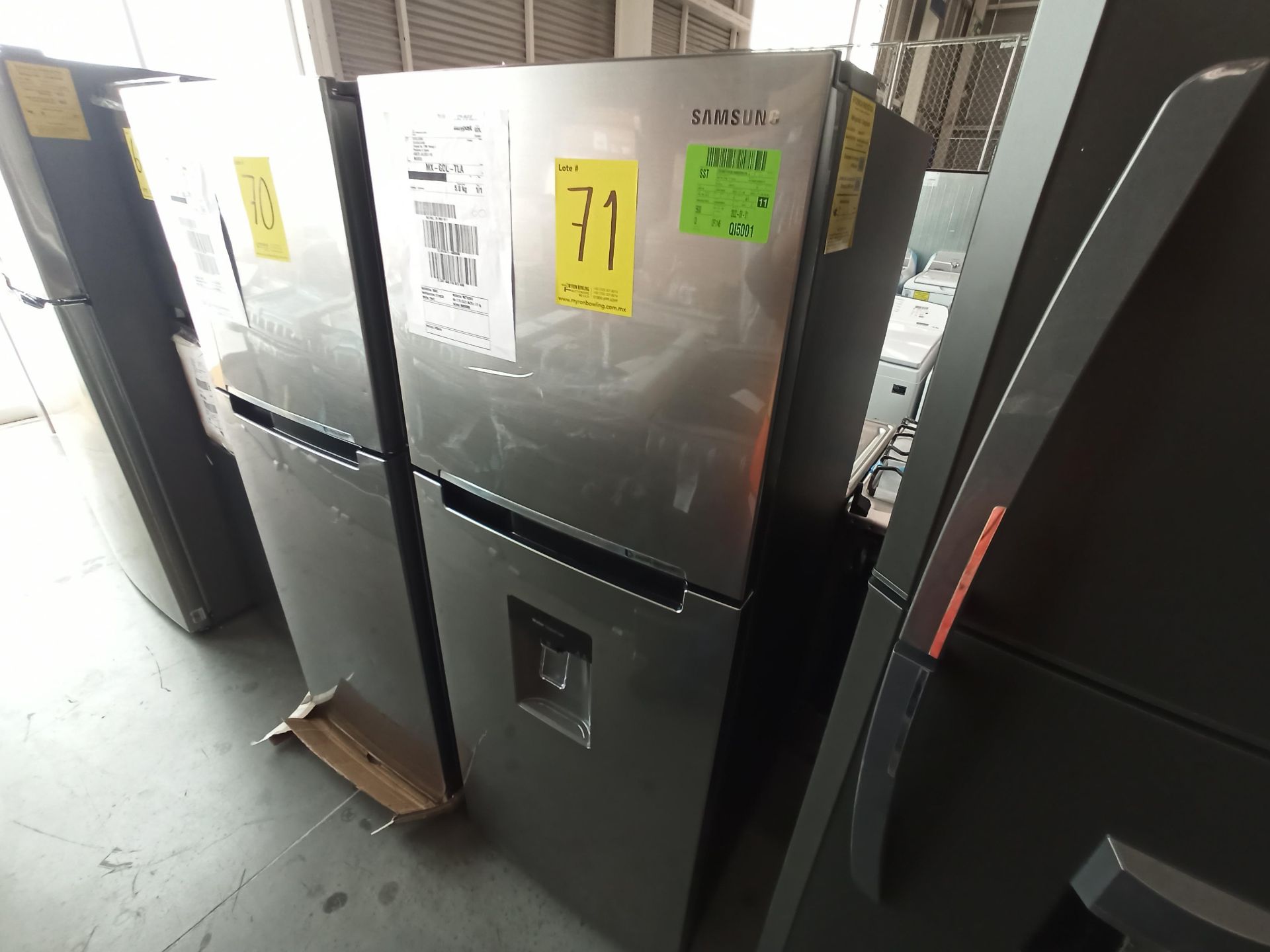 1 Refrigerador con dispensador de agua Marca SAMSUNG, Modelo RT29A5710S8, Serie 00556A, Color GRIS, - Image 4 of 9