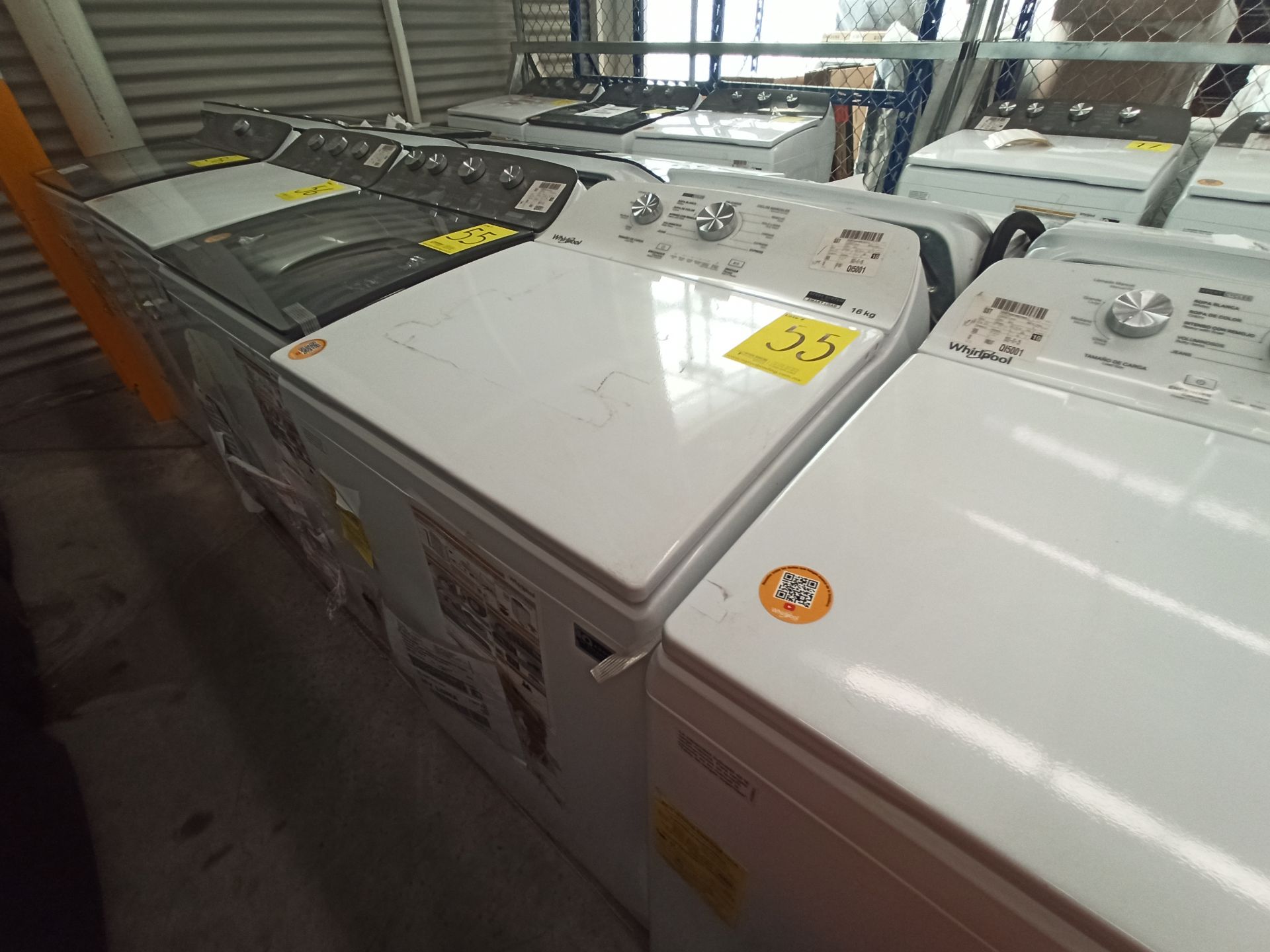 Lote de 2 lavadoras contiene: 1 Lavadora de 22 KG Marca WHIRLPOOL, Modelo 8MWTW2224JWM0, Serie HLB0 - Image 3 of 17
