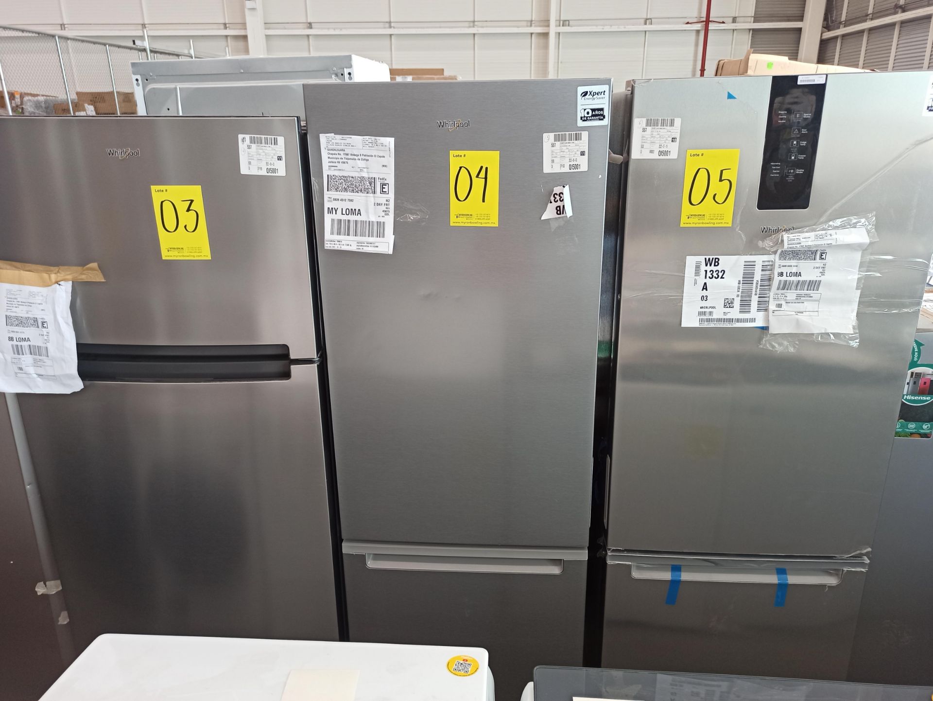 1 Refrigerador Marca WHIRLPOOL, Modelo WB133D, Serie VSB3236462, Color GRIS, LB-217189, Favor de In