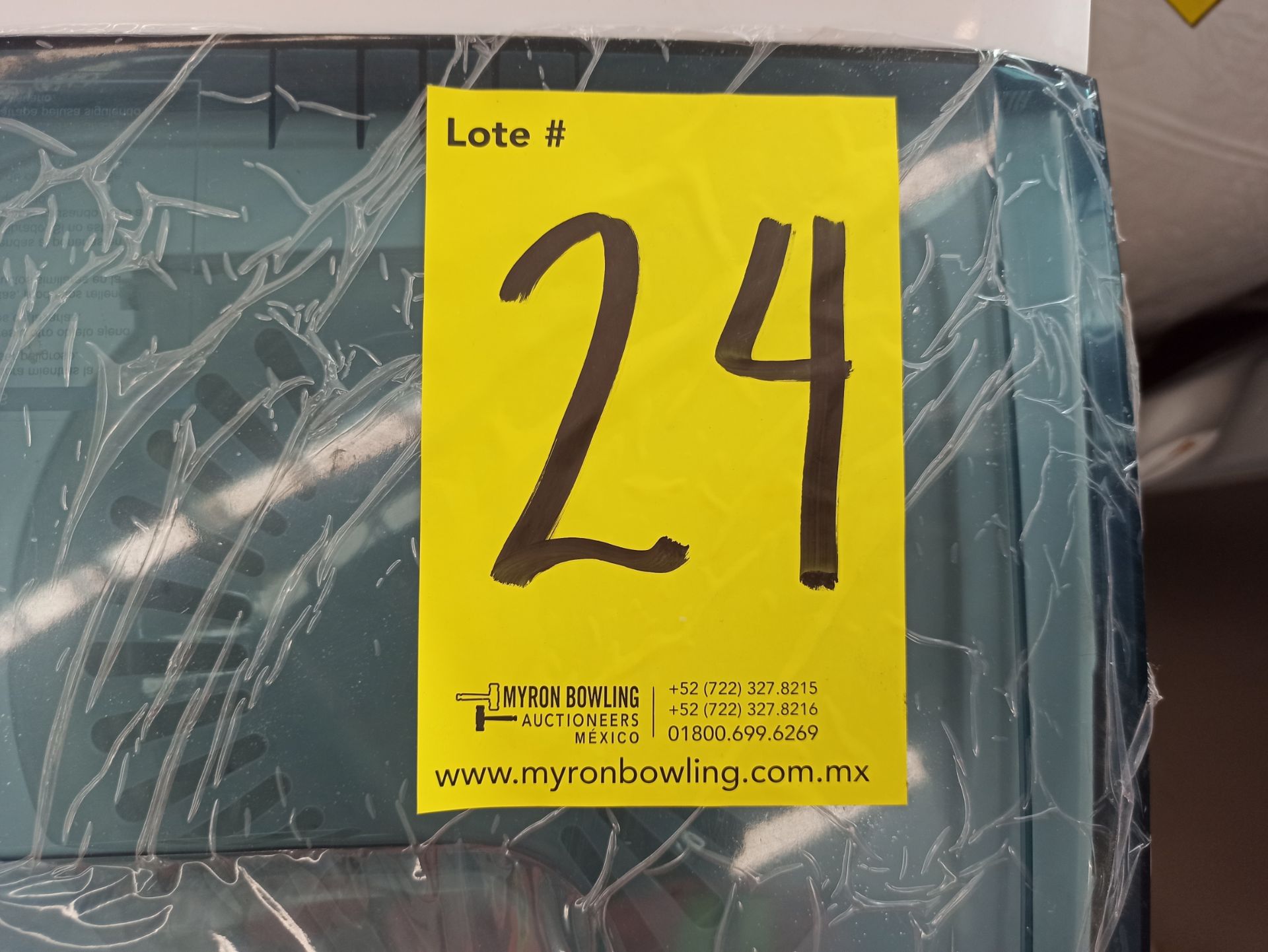 Lote de 3 lavadoras contiene: 1 Lavadora de 16 KG Marca ATVIO, Modelo ATWTT161MX, Serie N/D, Color - Image 26 of 27