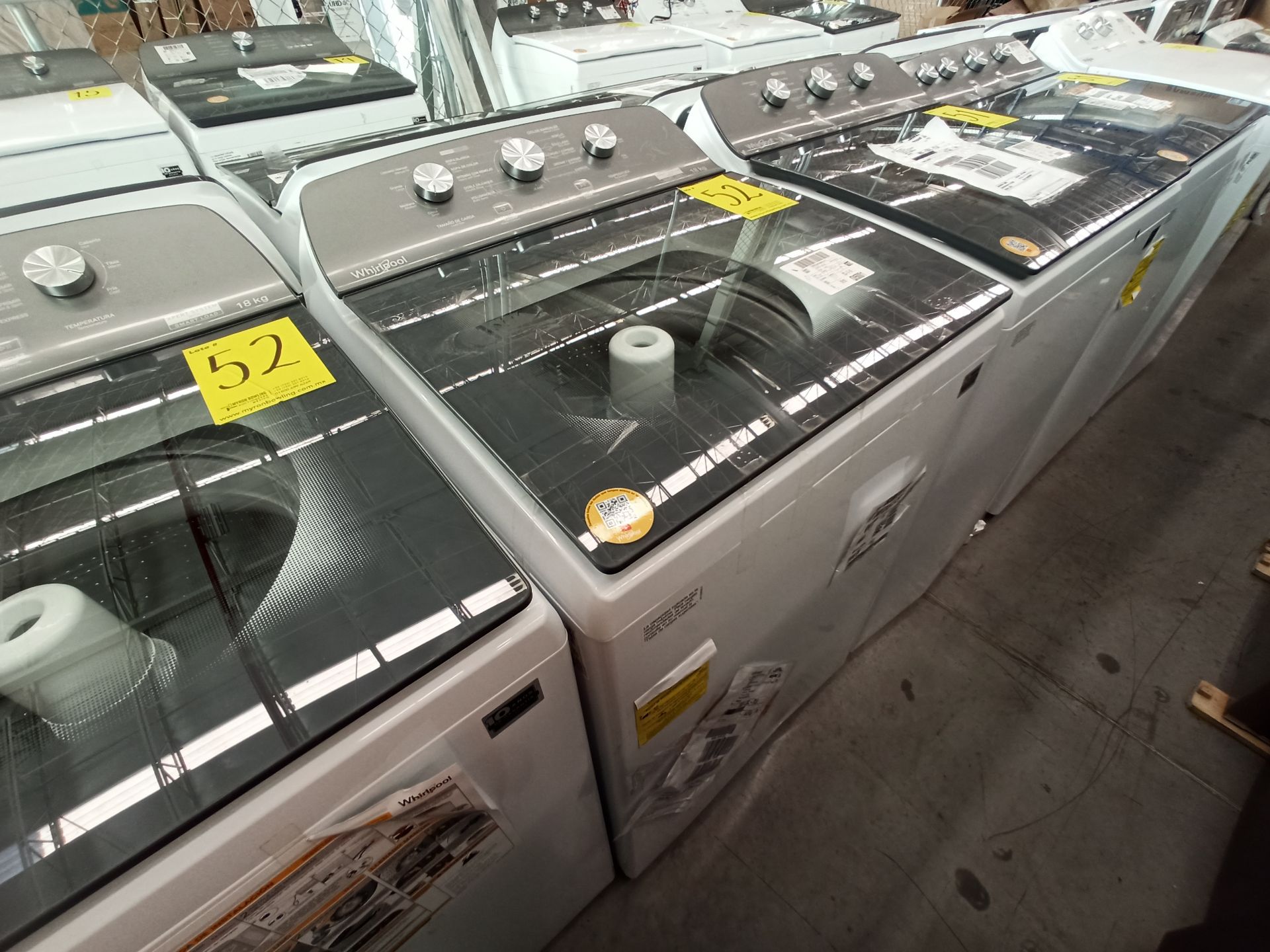 Lote de 2 lavadoras contiene: 1 Lavadora de 18 KG Marca WHIRLPOOL, Modelo 8MWTW1823WJM0, Serie HLB1 - Image 6 of 18