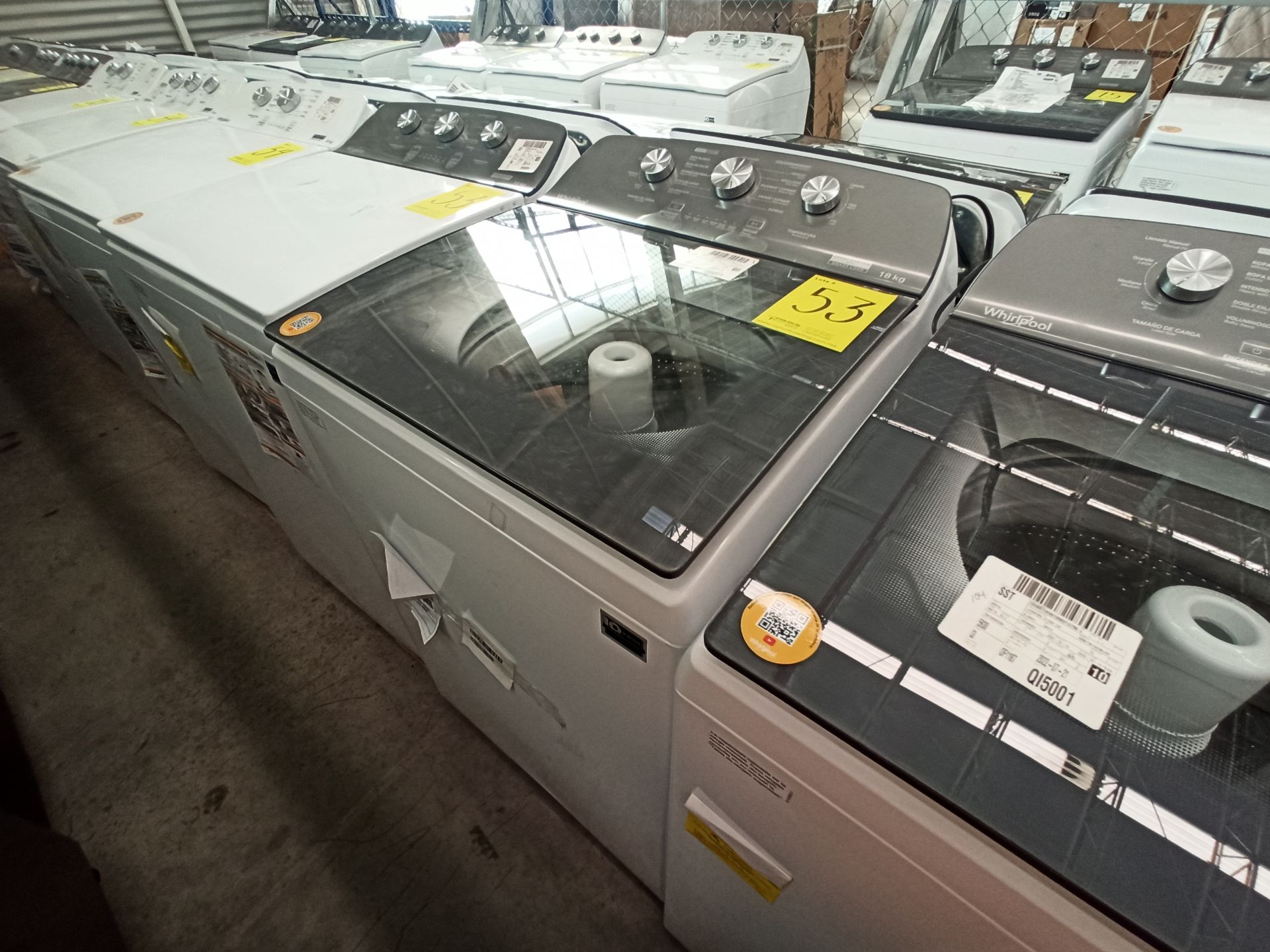 Lote de 2 lavadoras contiene: 1 Lavadora de 18 KG Marca WHIRLPOOL, Modelo 8MWTW1823WJM0, Serie HLB3 - Image 3 of 18