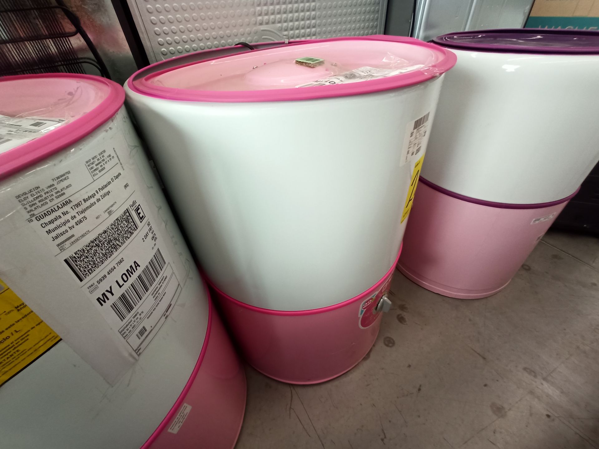 Lote de 3 lavadoras contiene: 1 Lavadora de 22 KG Marca KOBLENZ, Modelo LRK2211A, Serie N/D, Color - Image 14 of 27
