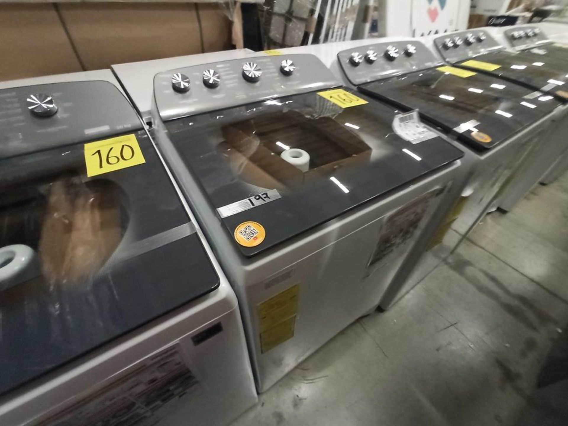 Lote de 2 lavadoras contiene: 1 lavadora de 20 kg Marca WHIRPOOL, Modelo 8MWTW2024WJM0, Serie HLB39 - Image 12 of 17