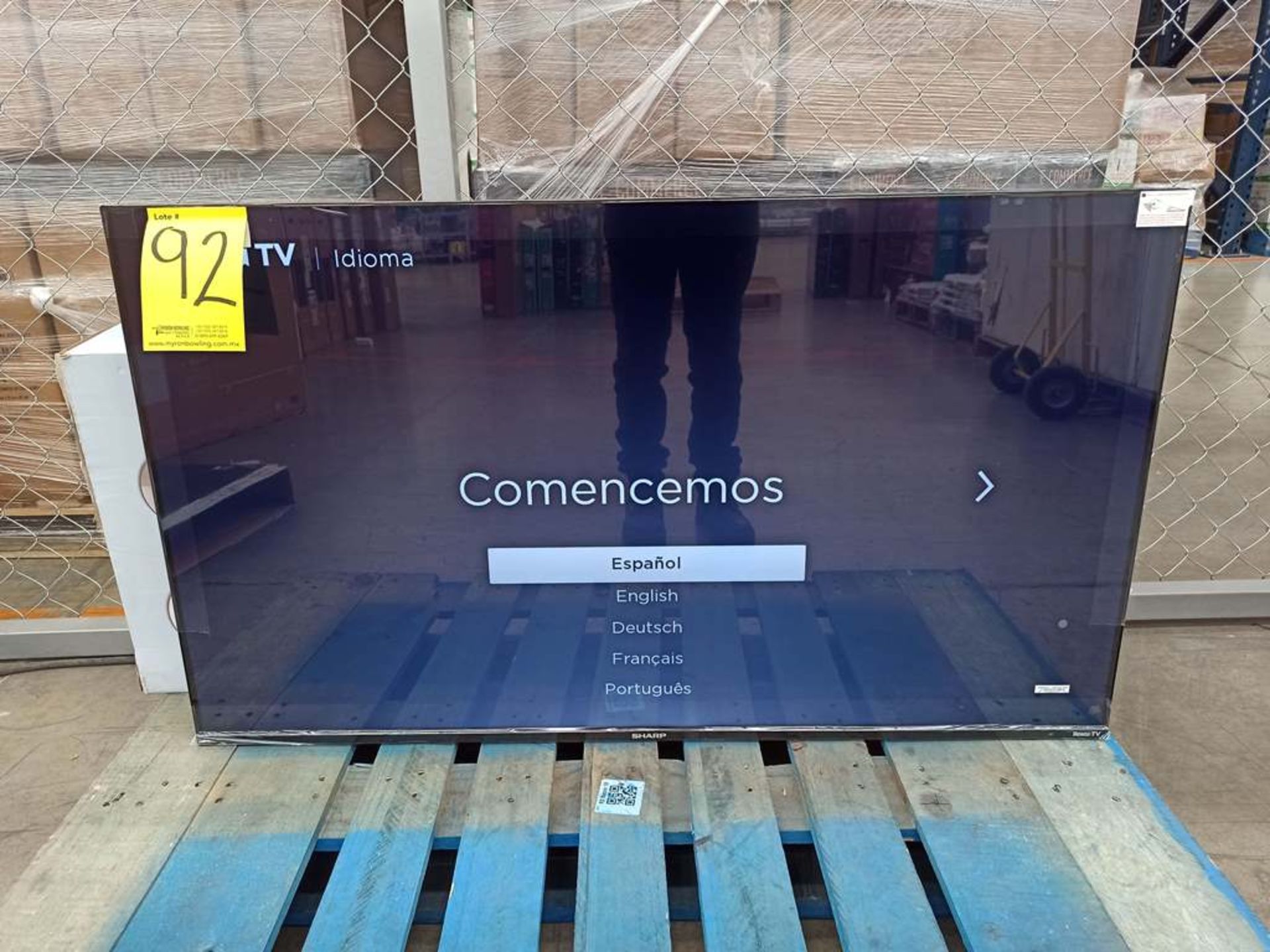 (EQUIPO NUEVO) Lote de 2 Pantallas contiene: 1 pantalla de 50" Marca LG, Modelo UHD 50UQ80; 1 panta - Image 4 of 14