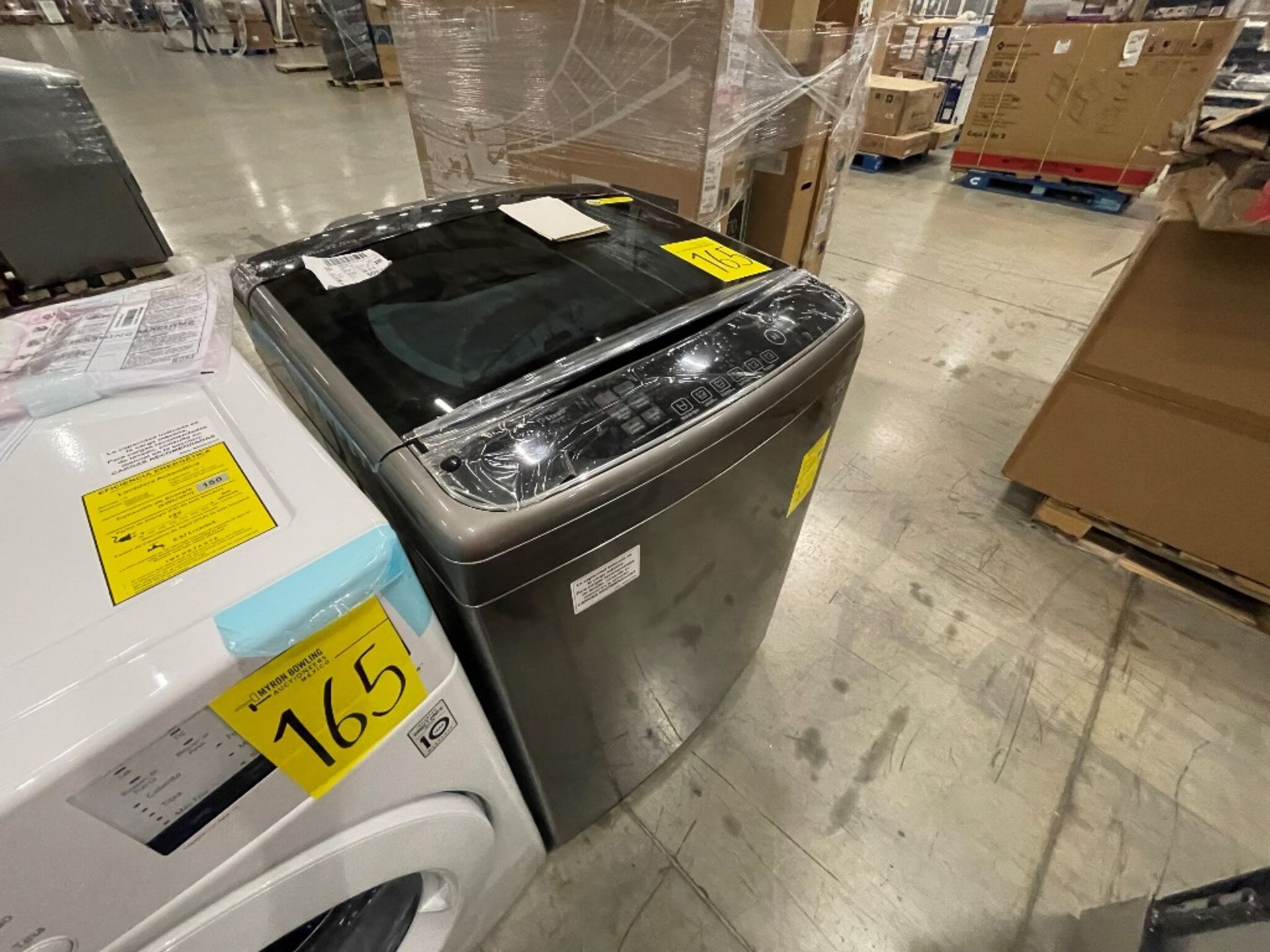 Lote de 2 lavadoras contiene: 1 lavadora de 22 kg Marca LG, Modelo WT22VSS6H, Serie R1S526, Color G - Image 6 of 16