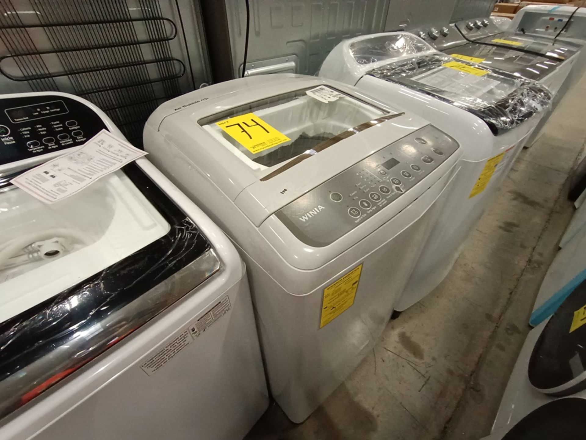 Lote de 2 Lavadoras contiene: 1 lavadora de 19 kg Marca SAMSNG, Modelo WA19T6260BW, Serie 02627X, C - Image 6 of 18