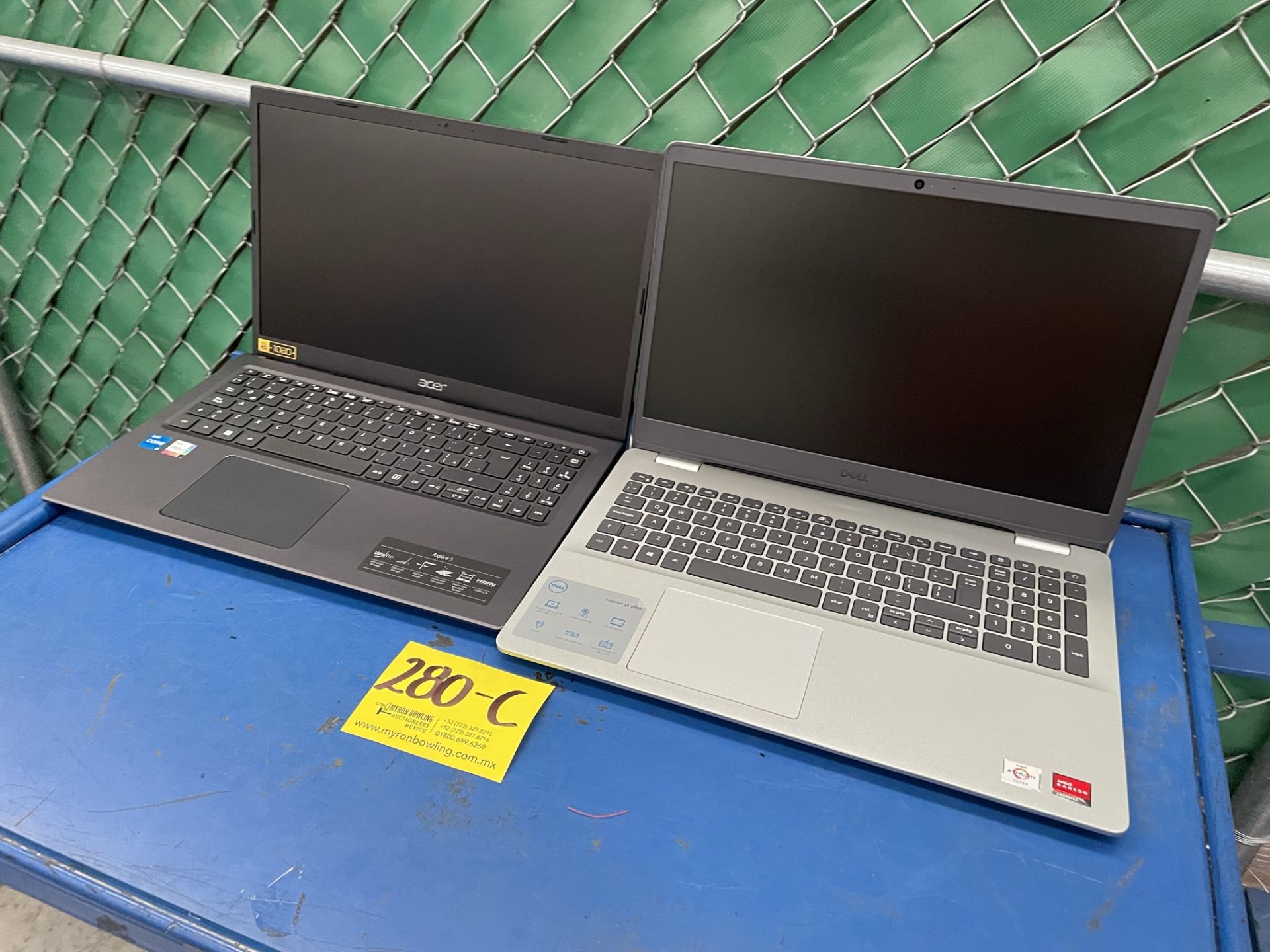 (EQUIPO NUEVO) Lote De 2 Laptops Contiene: 1 Laptop Marca DELL, Modelo I3505, Serie N/D, SO WINDOWS - Image 2 of 9