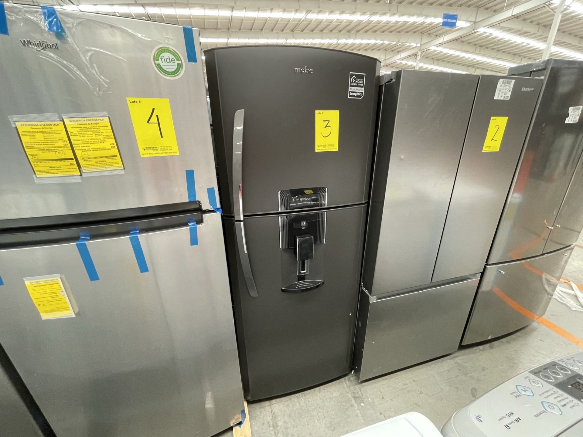 (EQUIPO NUEVO) 1 Refrigerador Con Dispensador De Agua Marca MABE, Modelo RME360FDMRDA, Serie 2210B8 - Image 7 of 9